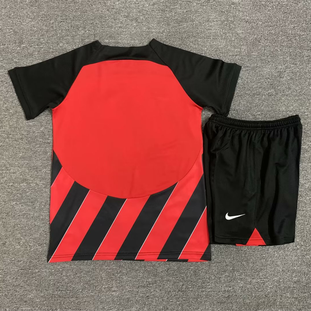 Frankfurt 23-24 Home Kids Kit - Unitedfutballjersey