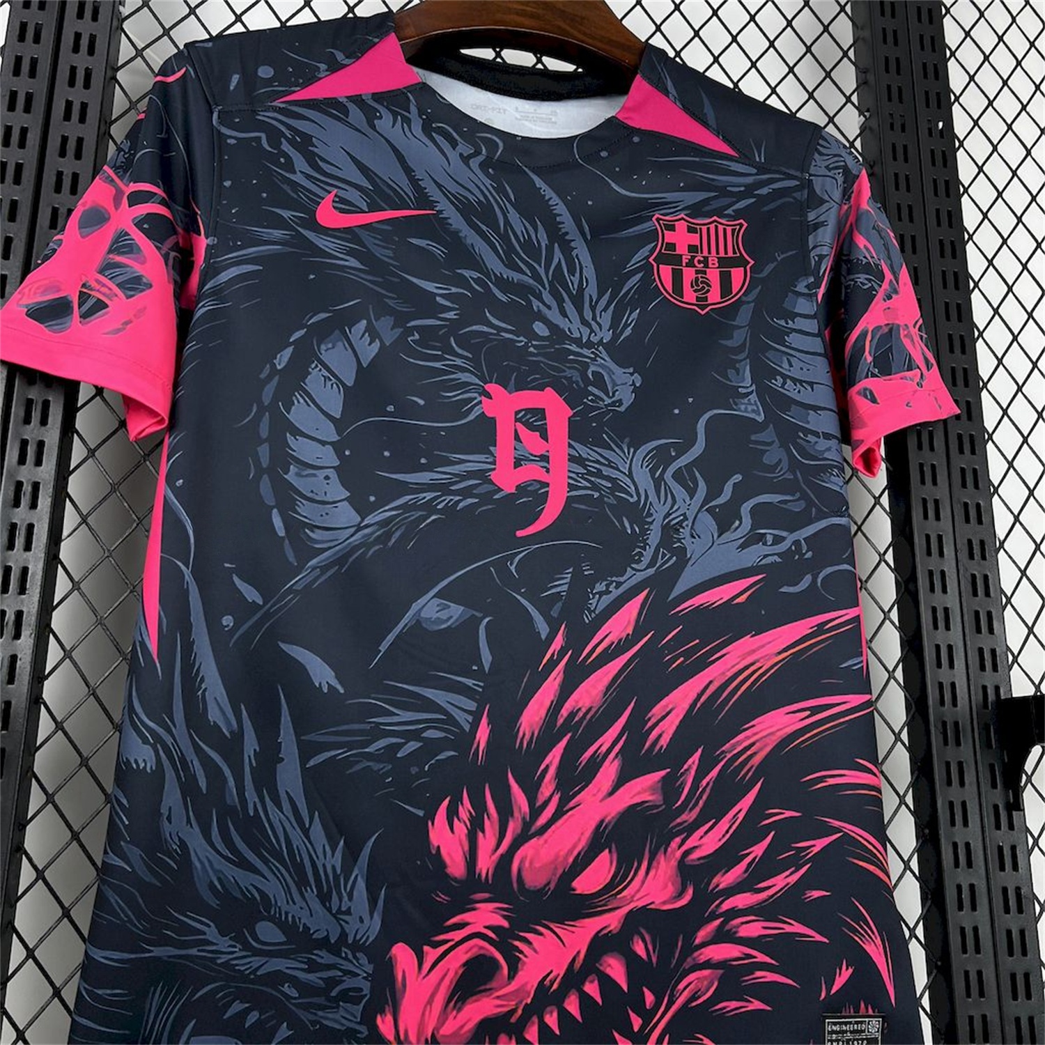 B.A.R.S.A 25-26 Pink & Black Dragon Black Special Jersey - Fans Version - Unitedfutballjersey