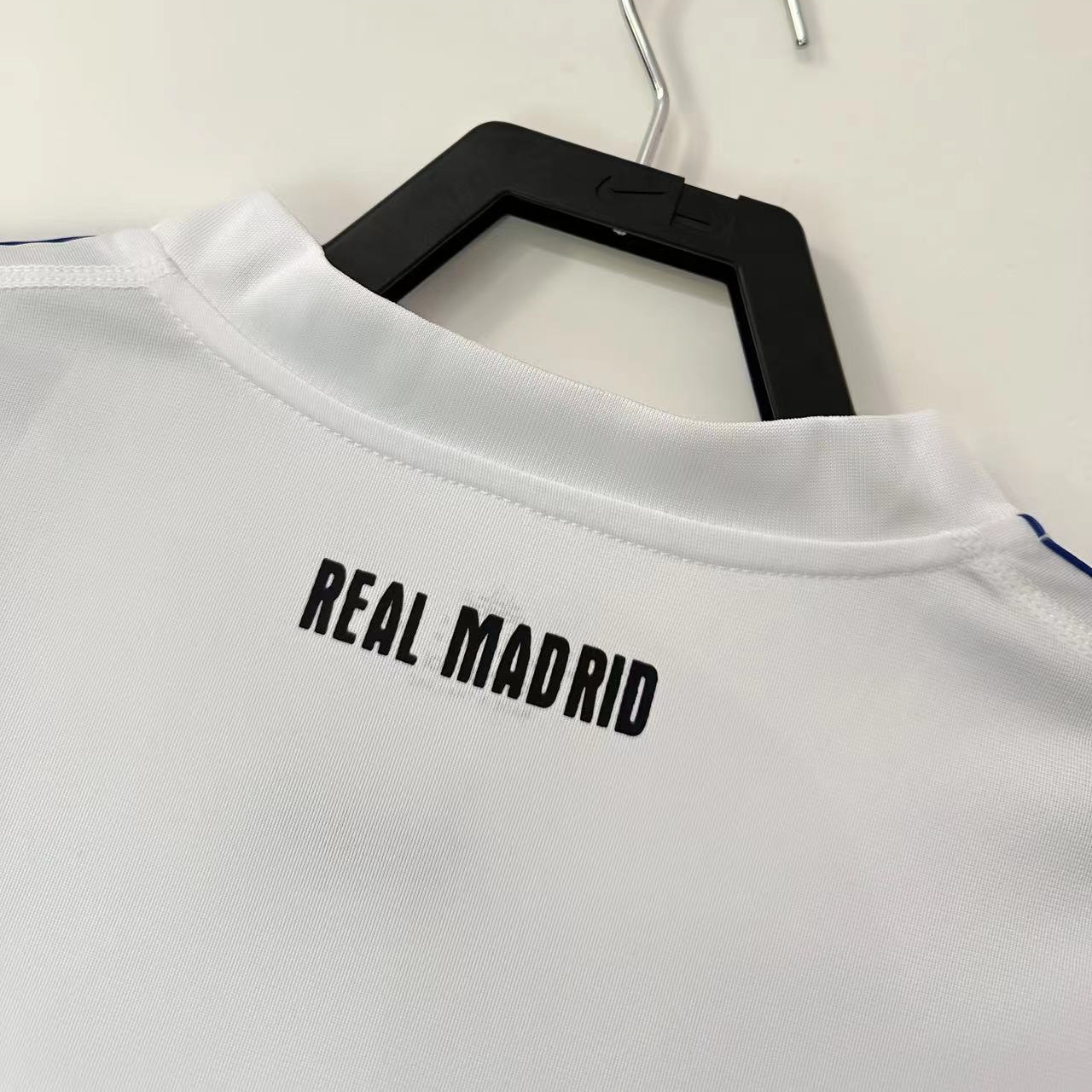 Real Madrid Retro 10-11 Home Stadium Jersey - Unitedfutballjersey