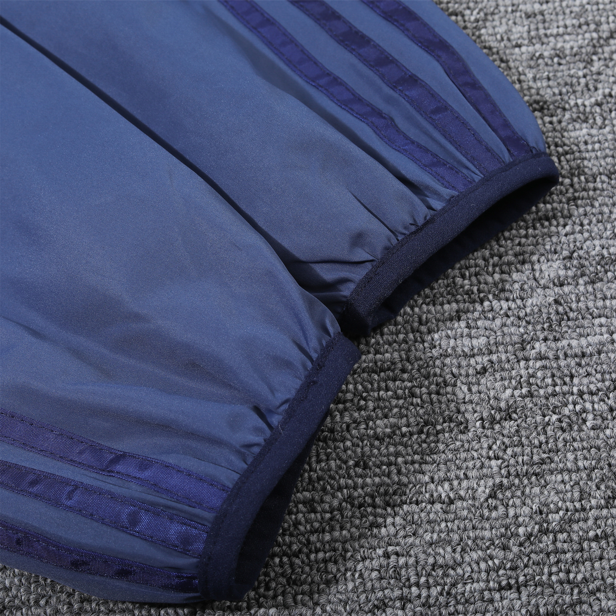 Real Madrid 24-25 White Hooded Windbreaker - Player Version - Unitedfutballjersey