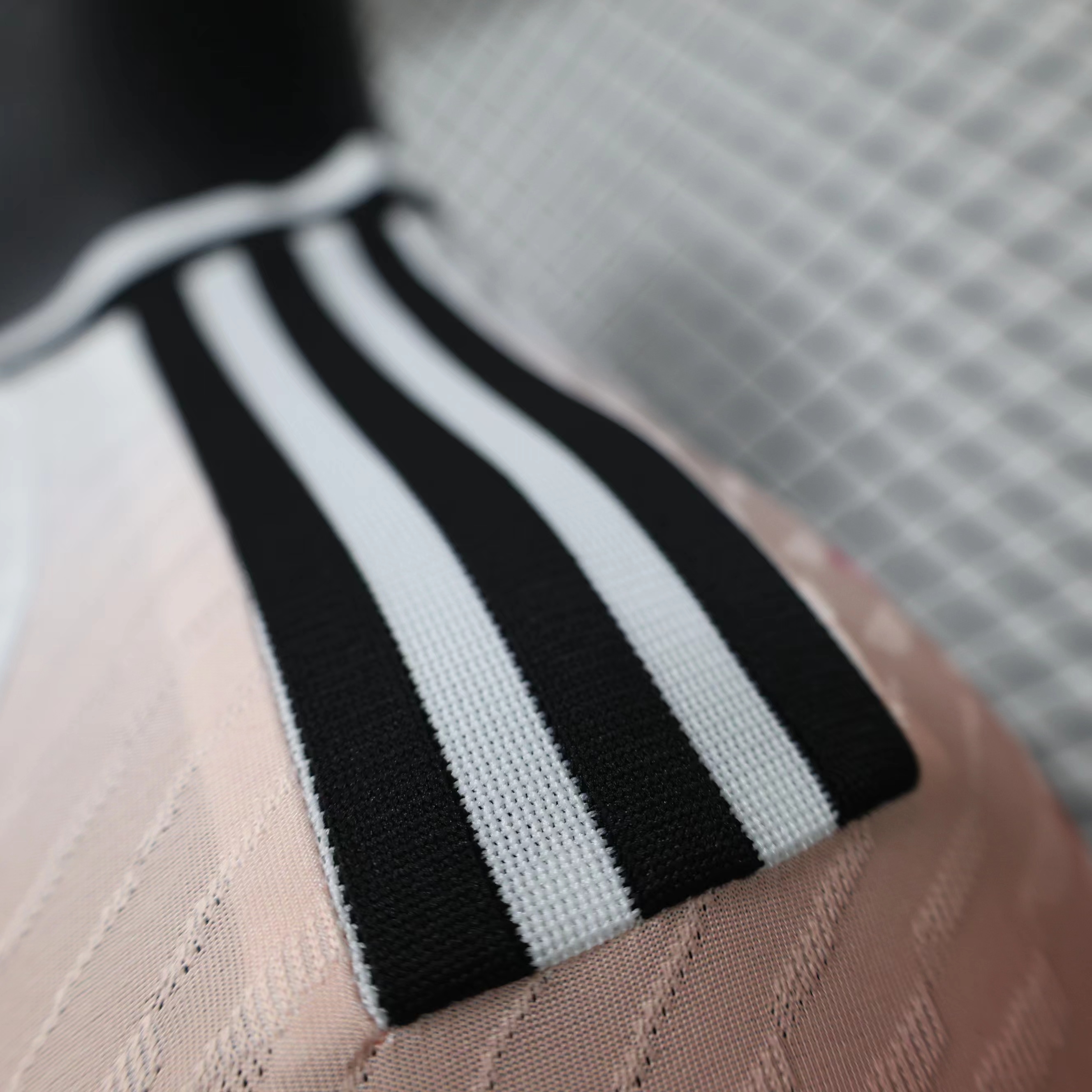 Japan 23-24 Gradient Color Special Edition Jersey - Player Version - Unitedfutballjersey