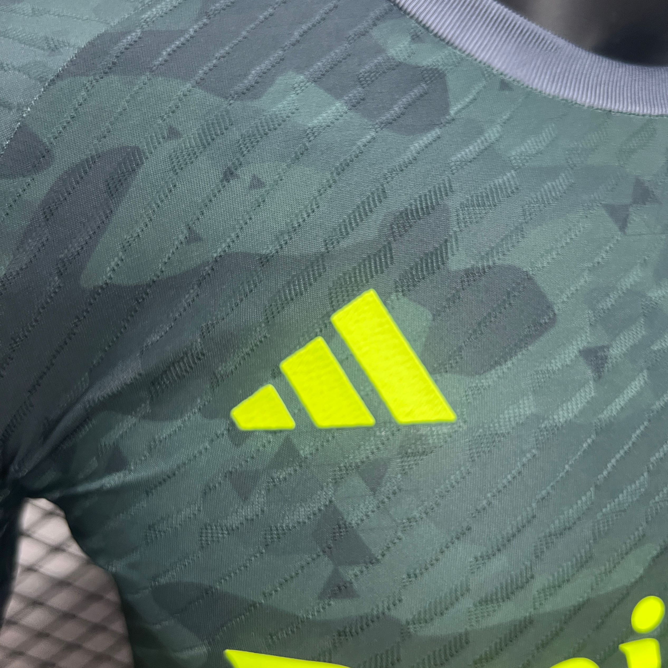 Real Madrid 24-25 Green Special Edition Jersey - Player Version - Unitedfutballjersey