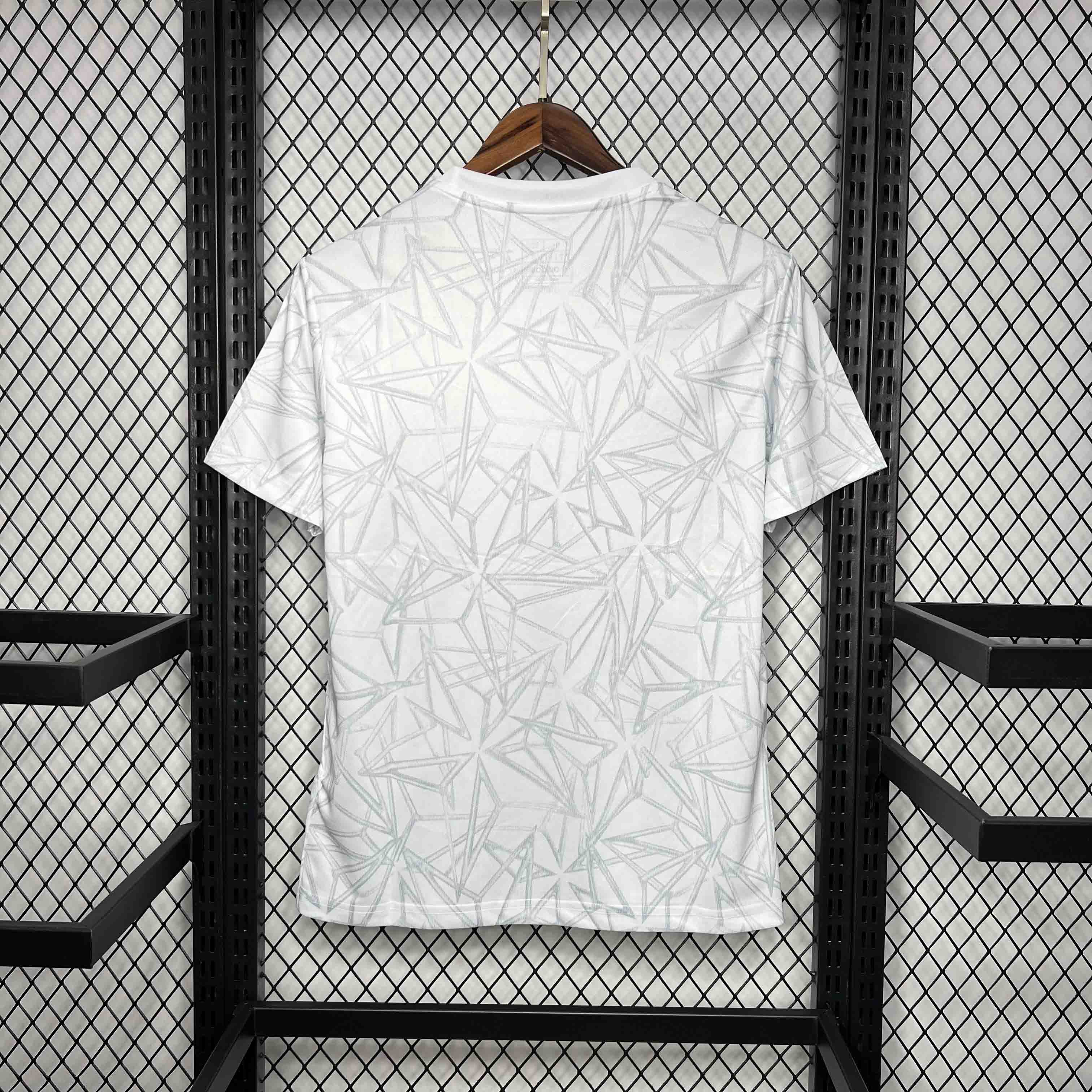 Real Madrid 24-25 Training Jersey - Fans Version - Unitedfutballjersey