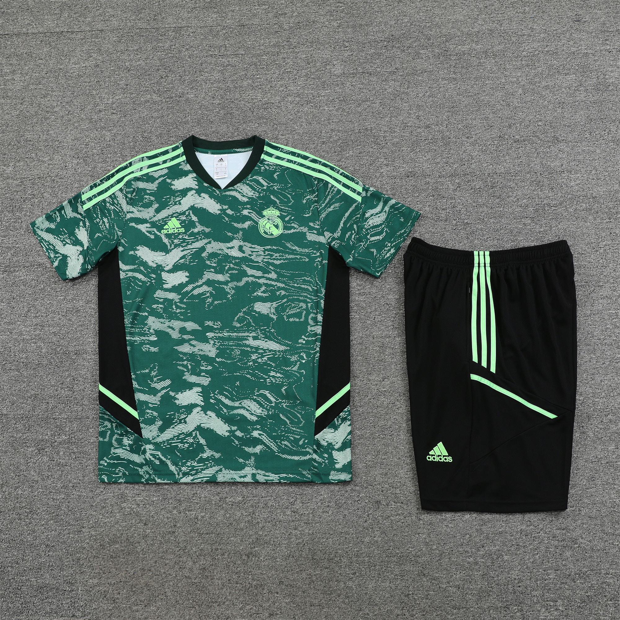 Real Madrid 23-24 Short-Sleeve Training Set - Green - Unitedfutballjersey