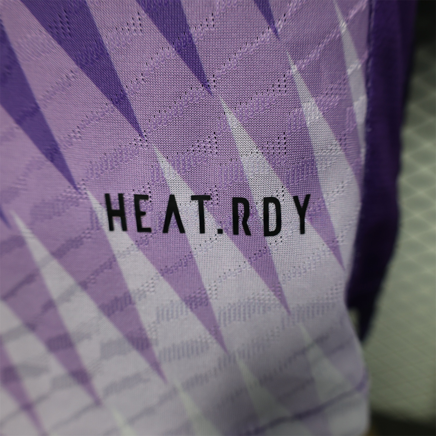 Manchester United 24-25 Purple Gradient Special Edition Jersey - Player Version - Unitedfutballjersey