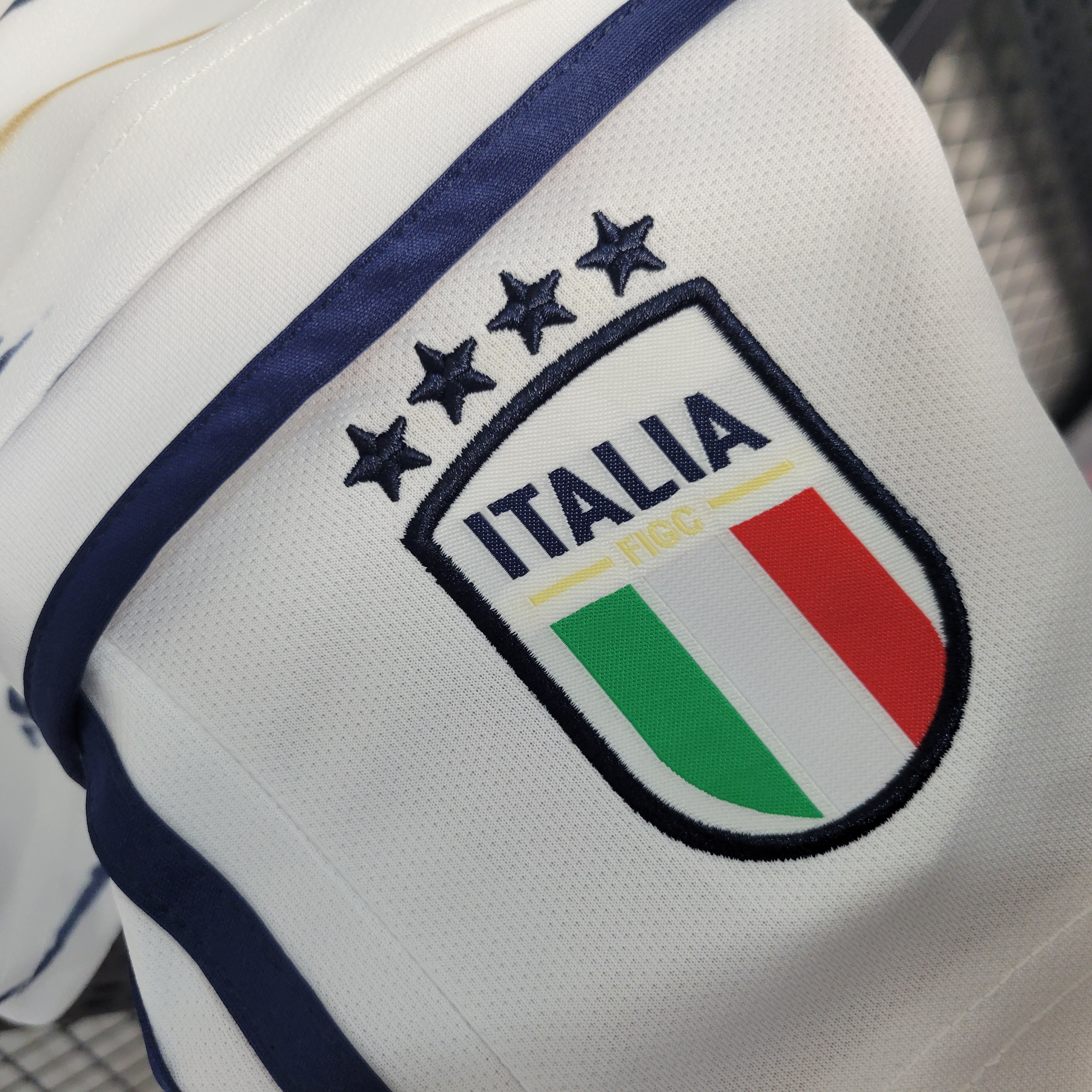 Italy 23-24 Away Kids Kit - Unitedfutballjersey