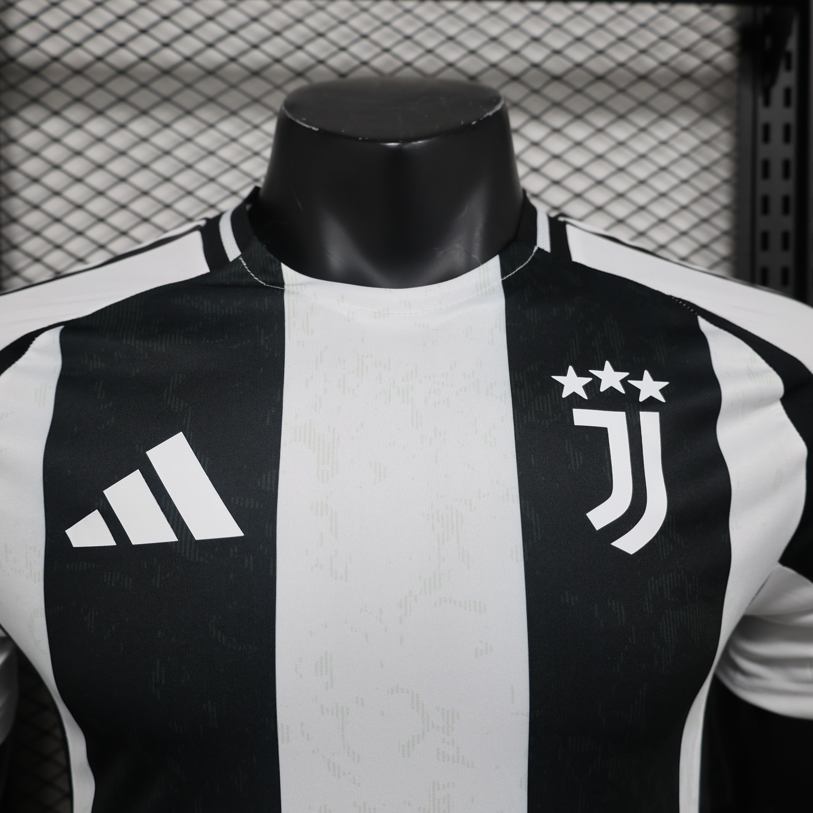 Juventus 24-25 Home Jersey - Player Version - Unitedfutballjersey