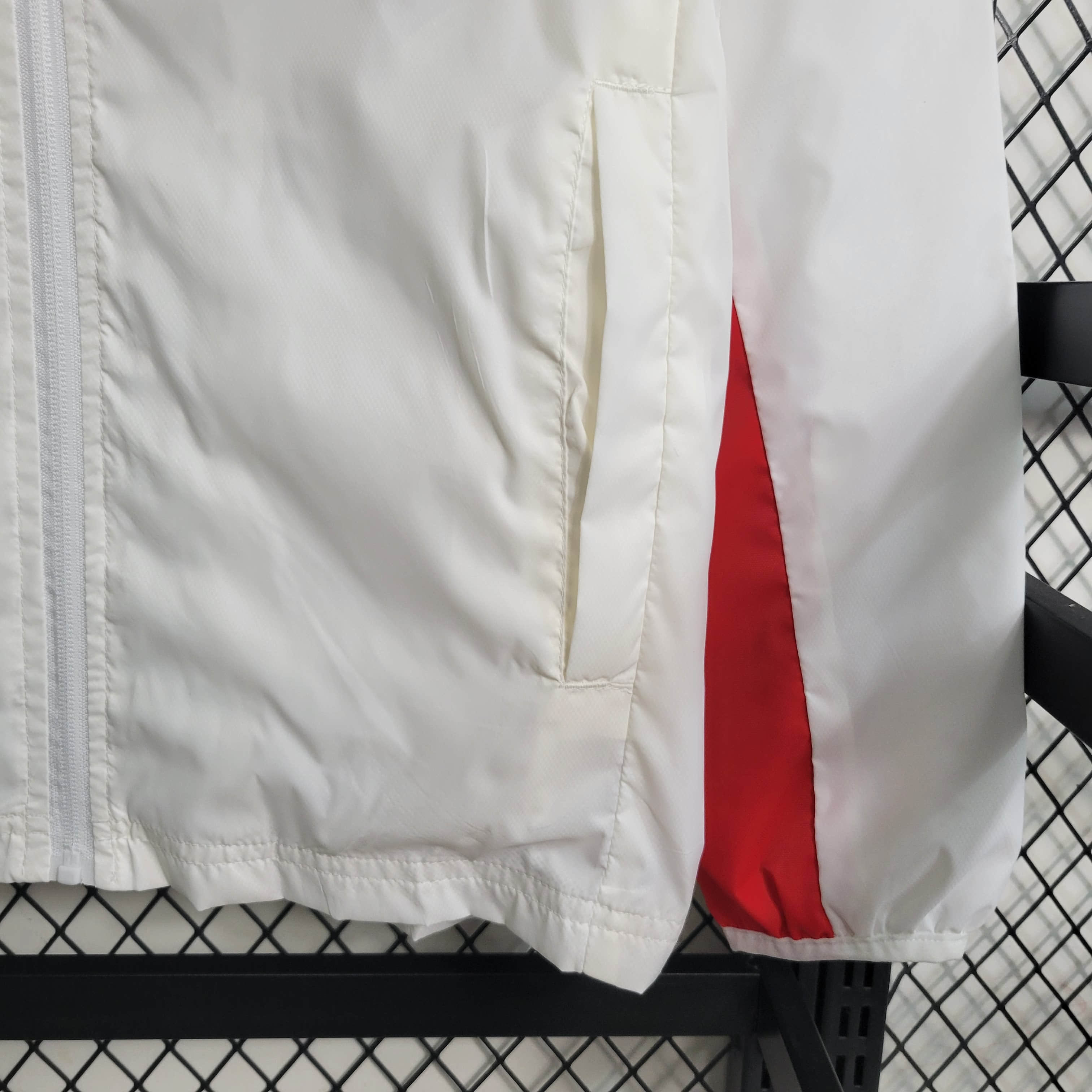 B.A.R.S.A 23-24 White Player Windbreaker - Unitedfutballjersey