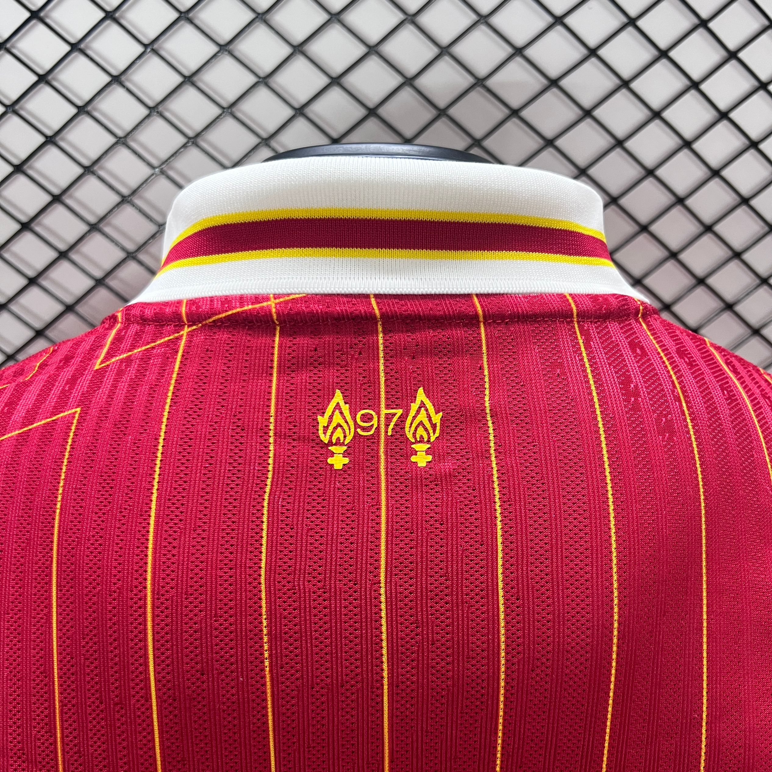 Liver.pool 24-25 Home Long Sleeve Jersey - Player Version - Unitedfutballjersey