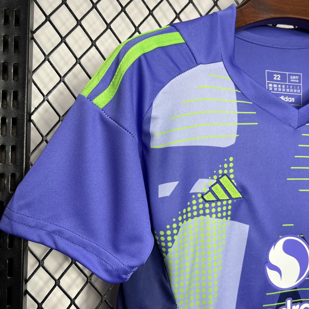 Manchester United 24-25 Purple Goalkeeper Kids Kit - Unitedfutballjersey