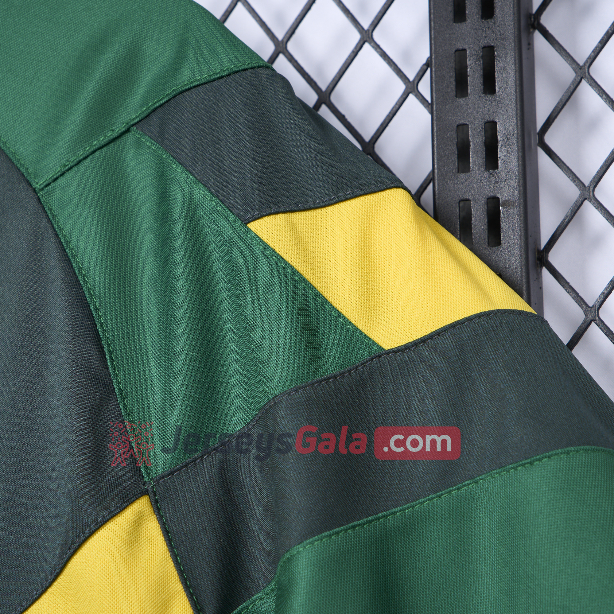 Celtic 24-25 Throwback Originals T-Shirt - Green - Unitedfutballjersey