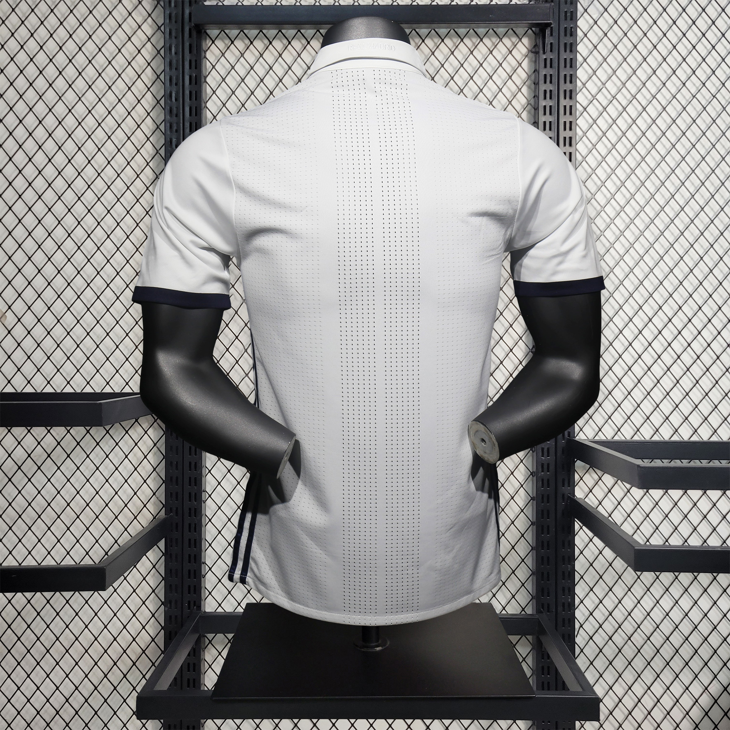 Retro Real Madrid 16-17 Home Jersey - Player Version - Unitedfutballjersey