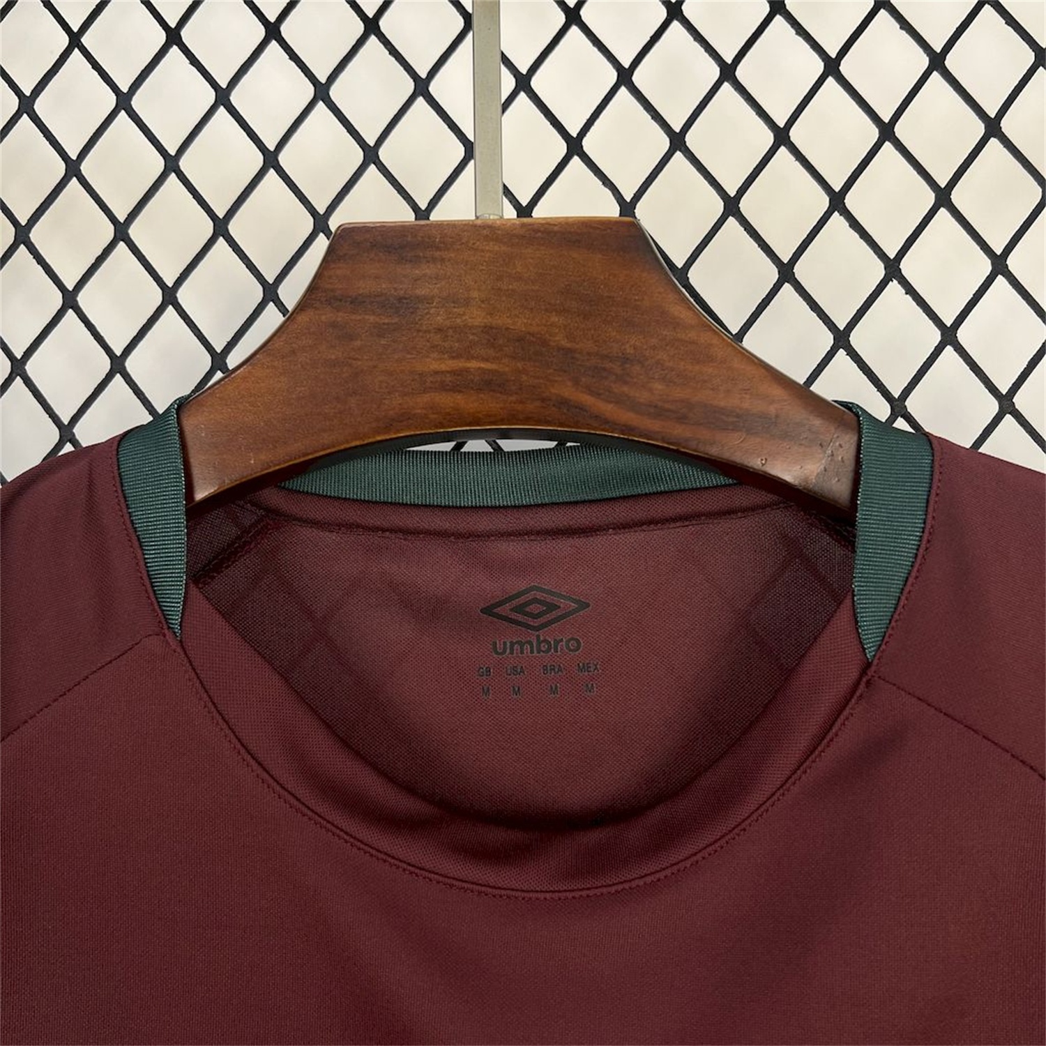 Fluminense 25-26 Deep Red Training Jersey - Fans Version - Unitedfutballjersey