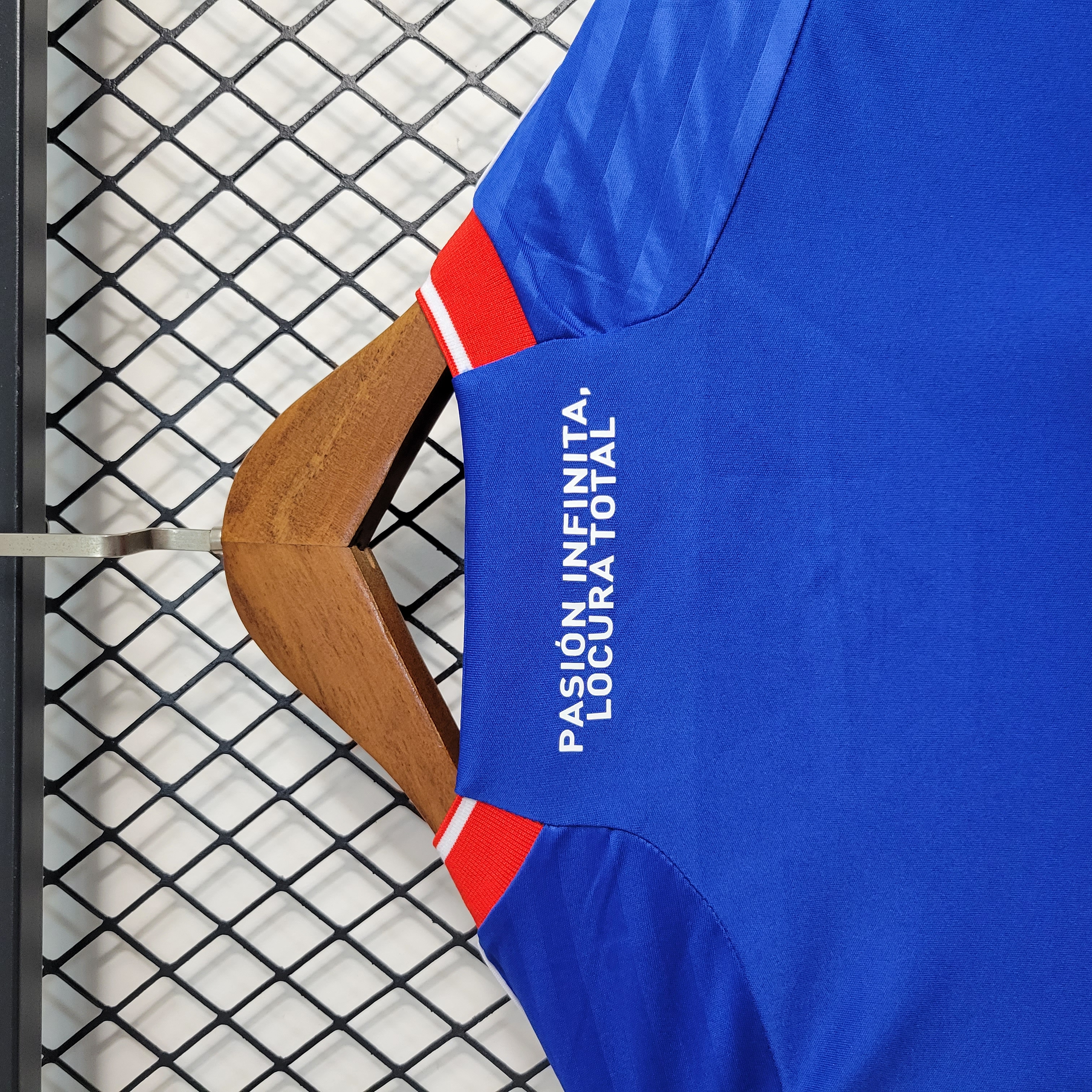 23-24 Universidad de Chile Home Fans Jersey - Unitedfutballjersey