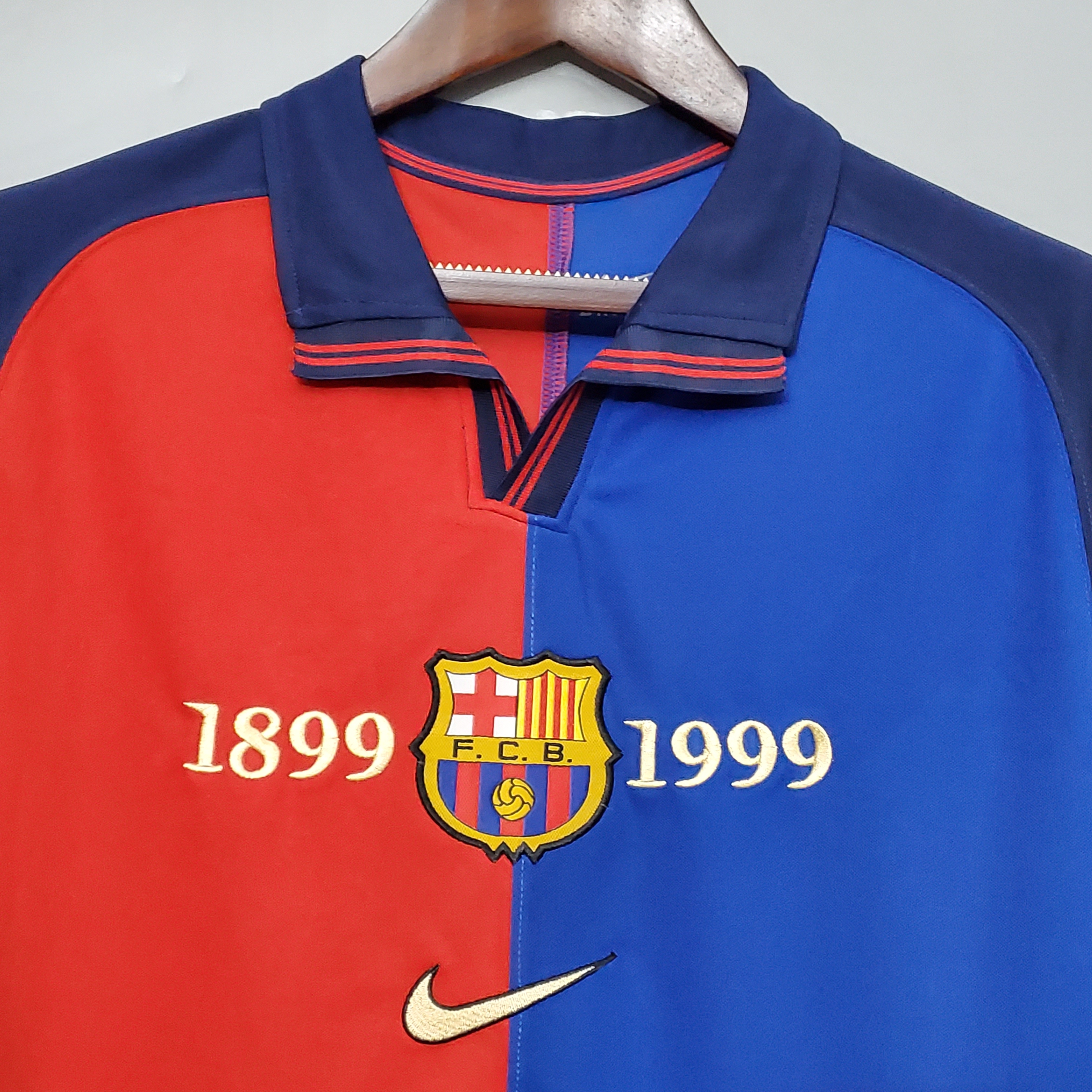 Retro Barcelona 99-00 Home Stadium Jersey - Unitedfutballjersey