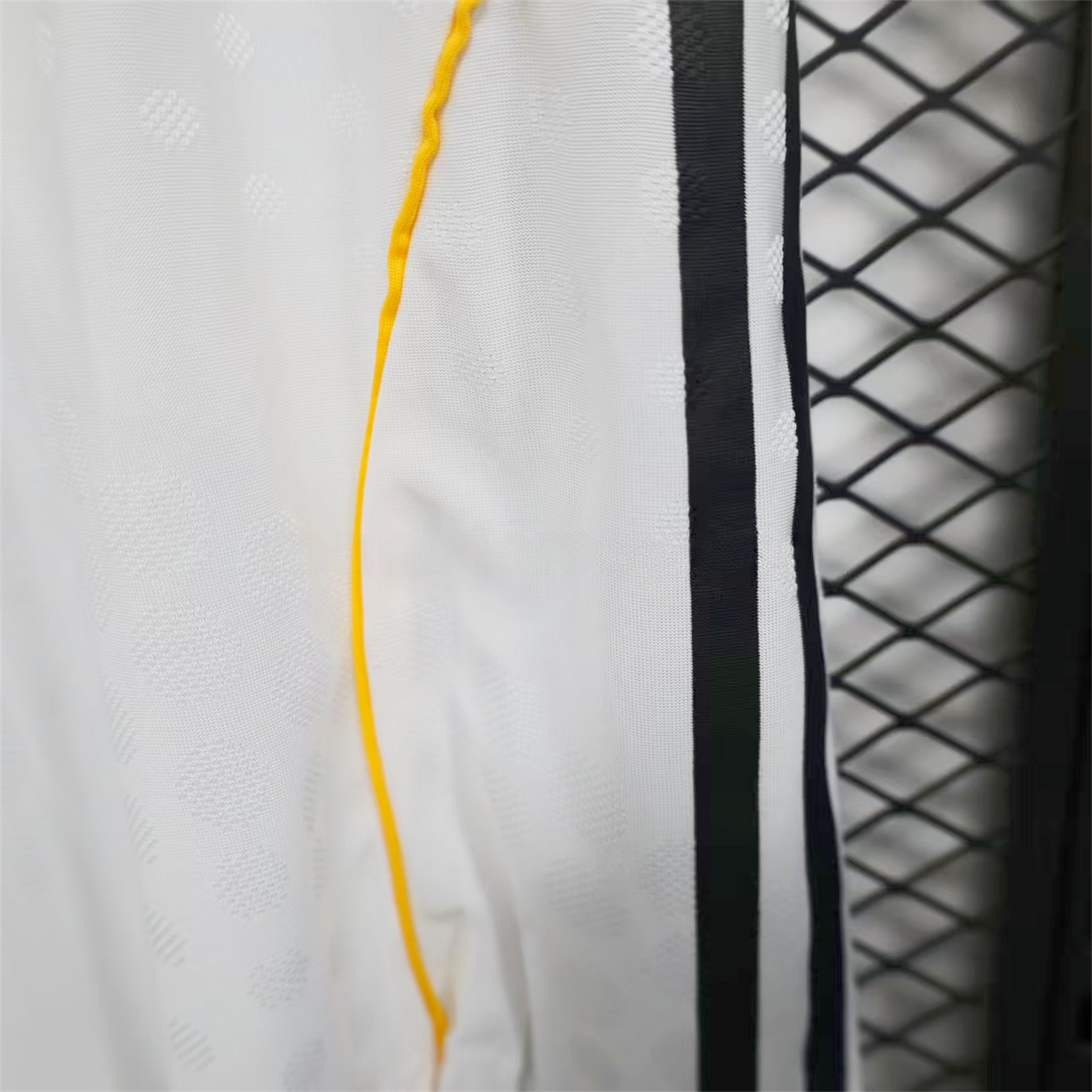 Real Madrid 25-26 Home Shorts - Player Version - Unitedfutballjersey