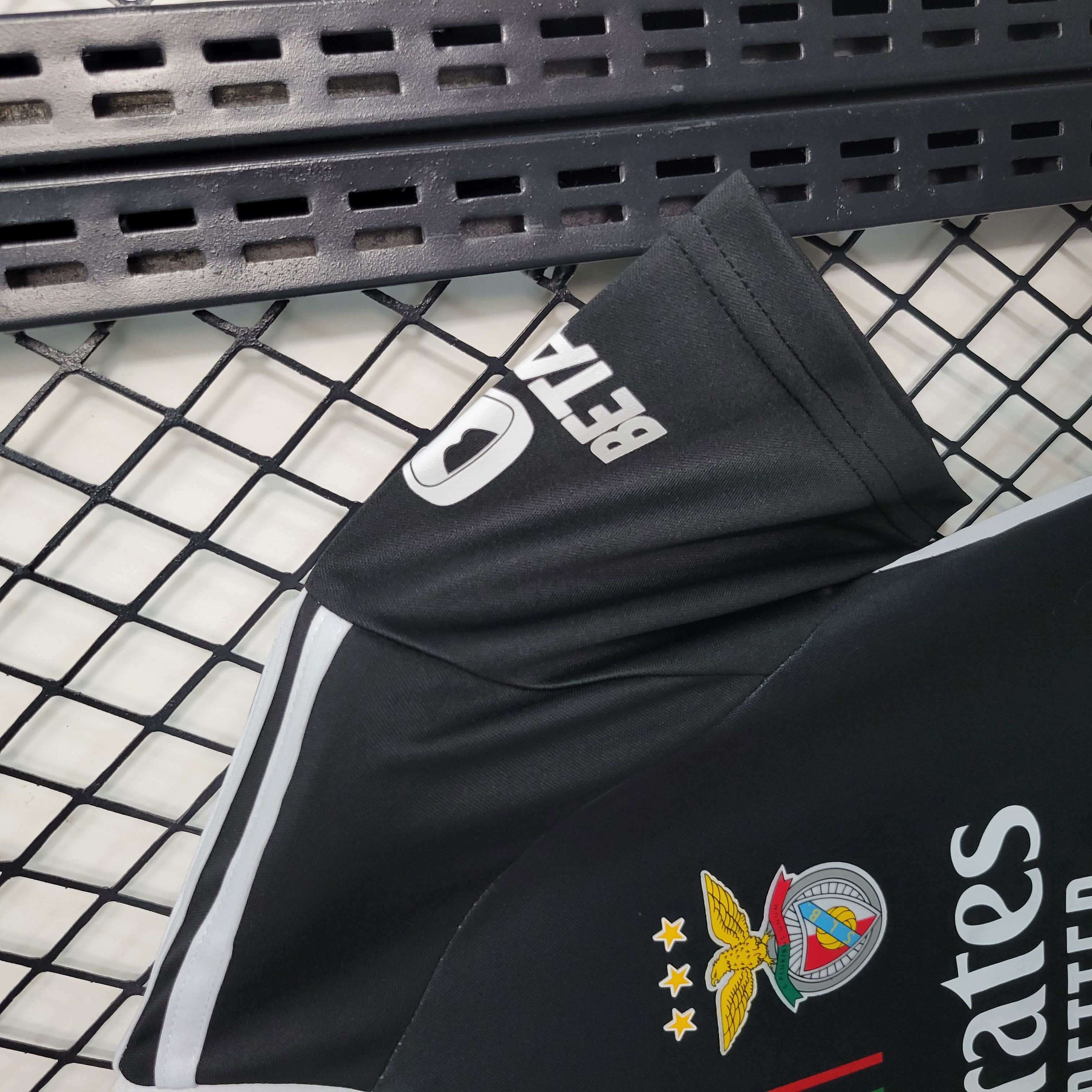 Benfica 23-24 Away Kids Kit - Unitedfutballjersey