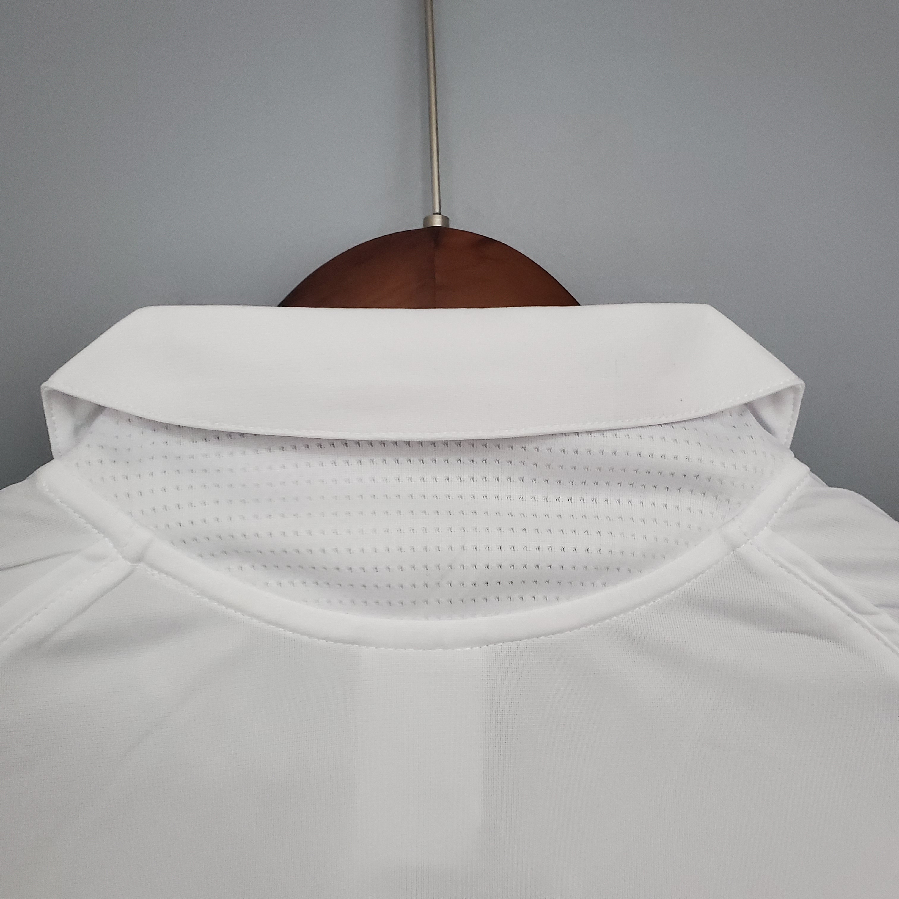 Retro Real Madrid 05-06 Home Stadium Jersey - Unitedfutballjersey