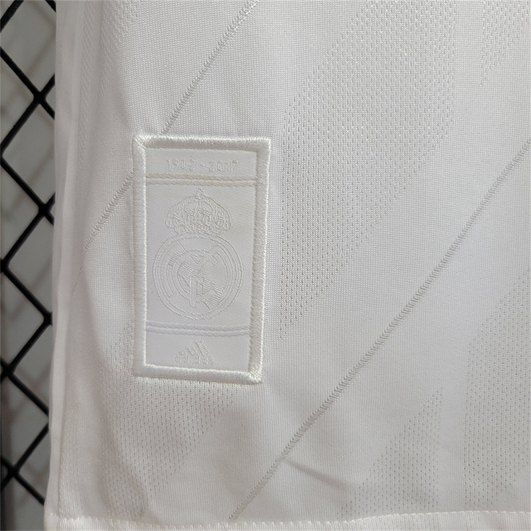 Retro Real Madrid 17-18 Home Long Sleeve Jersey - with Champions League Final Final - Unitedfutballjersey