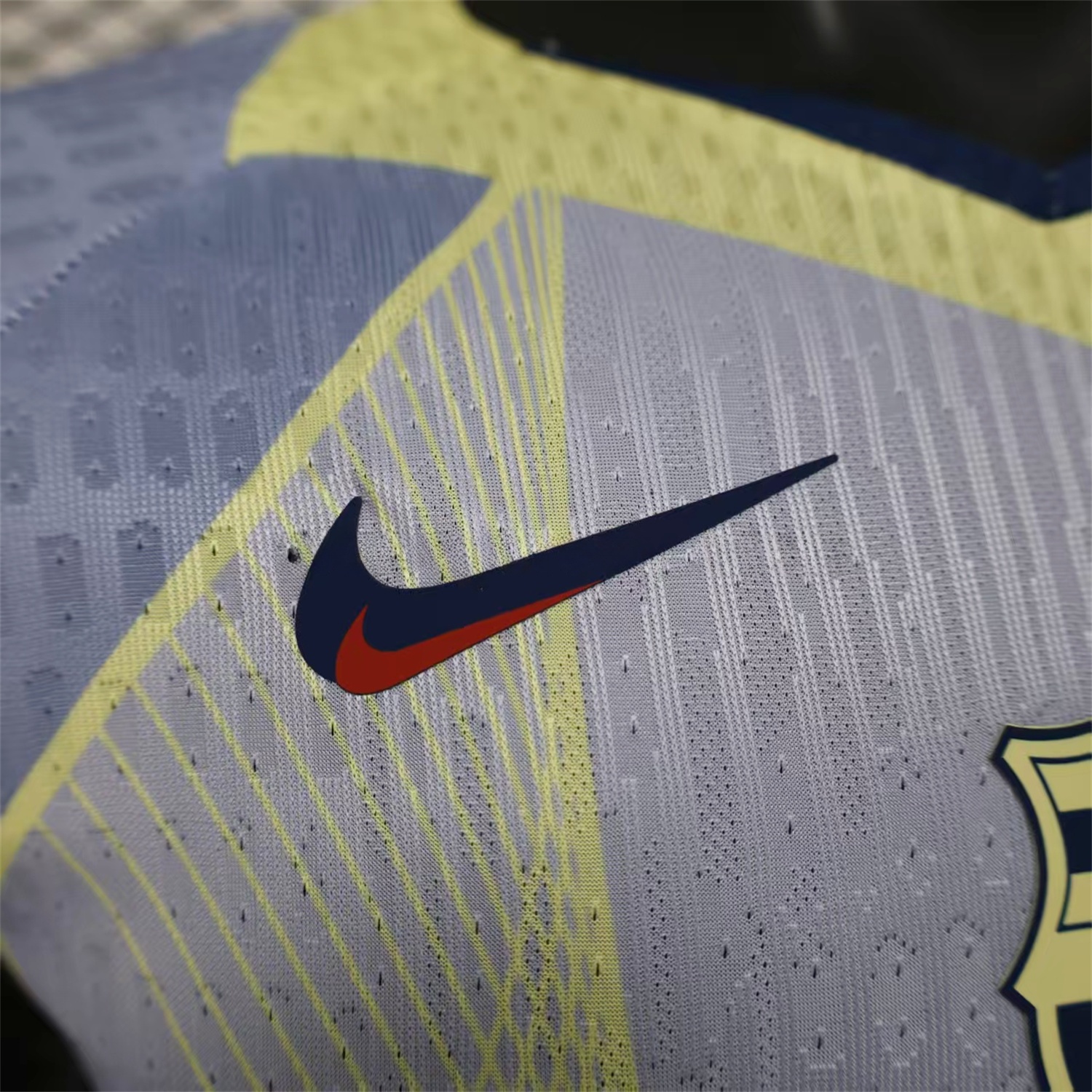 Barcelona 25-26 T90 Blue and White Gradient and Yellow Lines Special Jersey - Player Version - Unitedfutballjersey