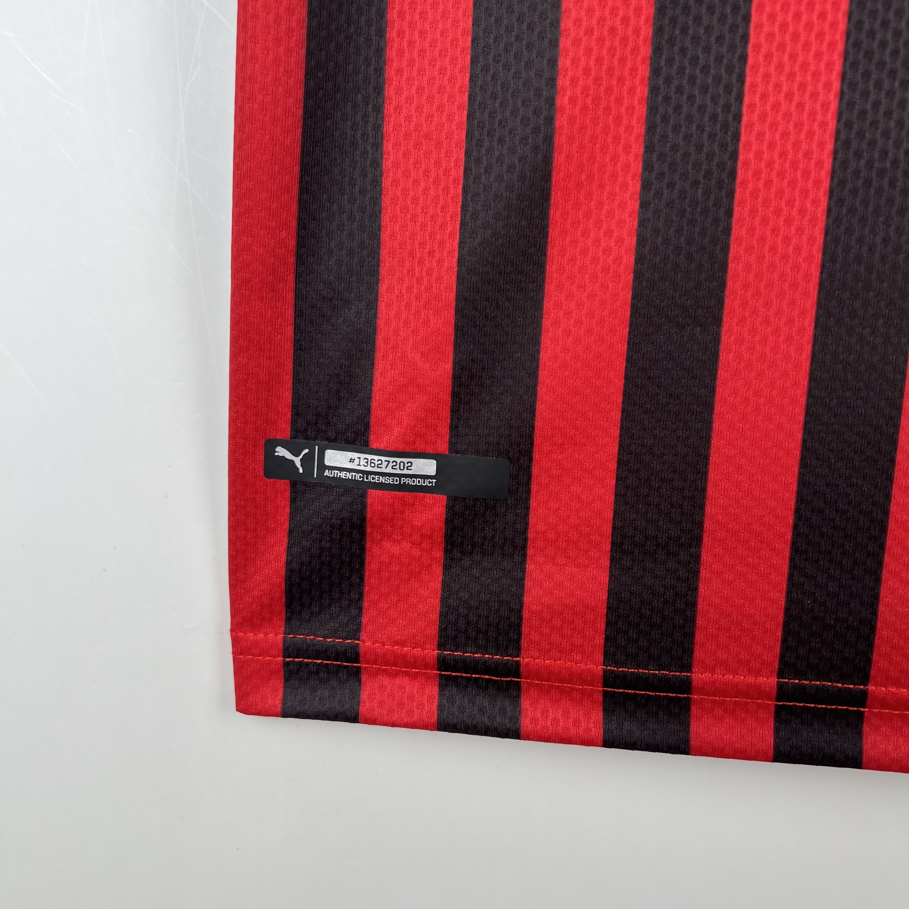 Retro AC Milan 2019-20 Home Stadium Jersey - Unitedfutballjersey