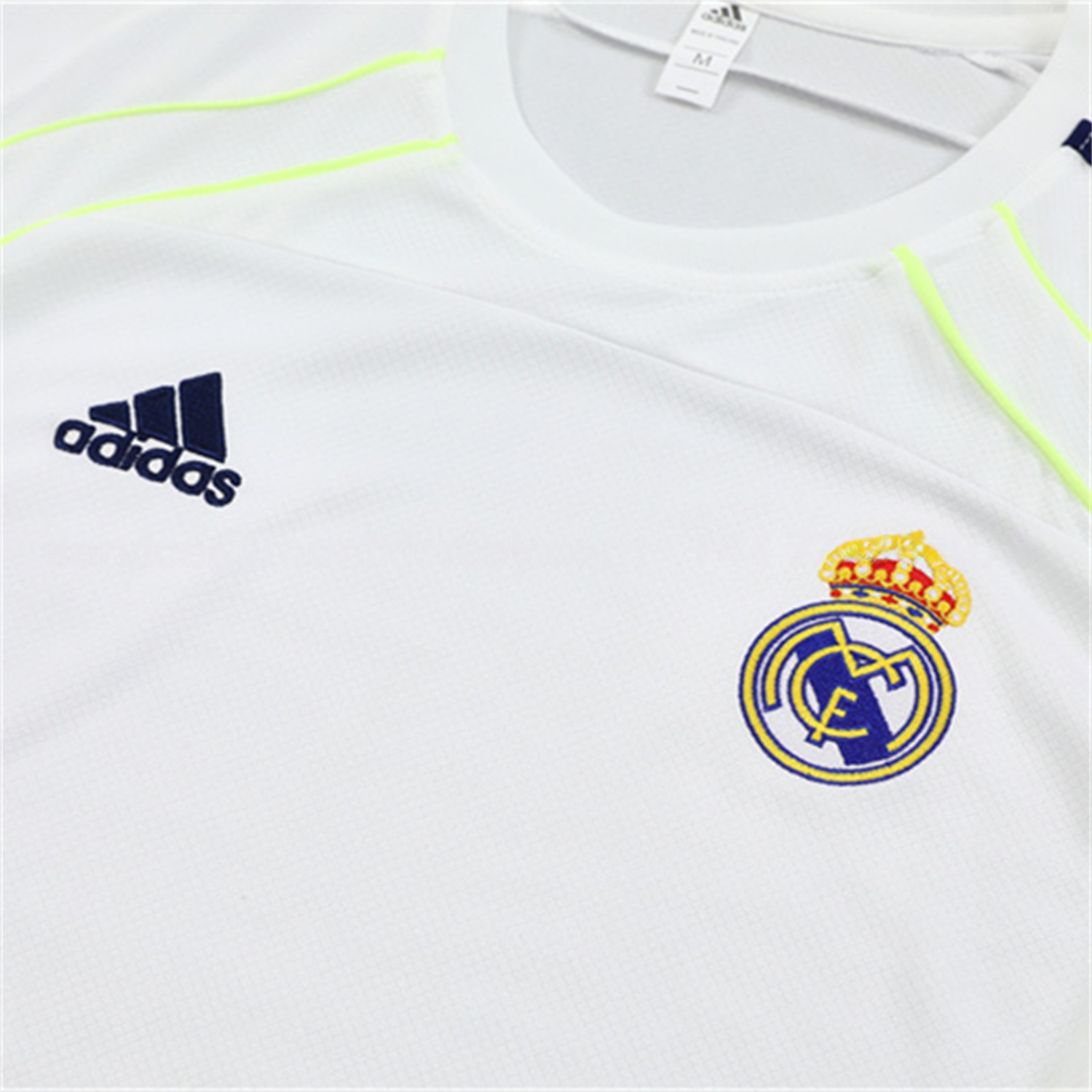 Real Madrid 25-26 Kids Short-Sleeve Training Set - White Urban Purist Style Top and Blue Shorts - Unitedfutballjersey