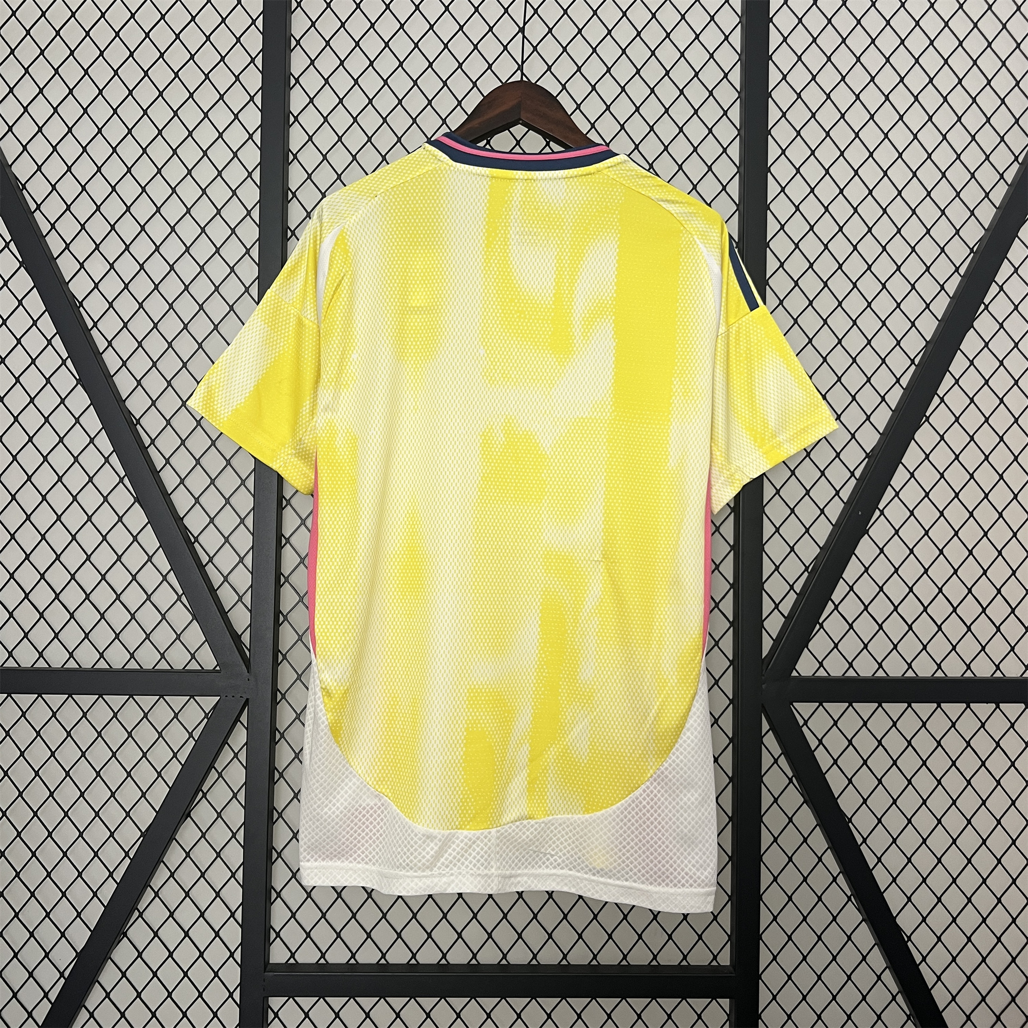 Juventus 24-25 Away Jersey - Fans Version - Unitedfutballjersey