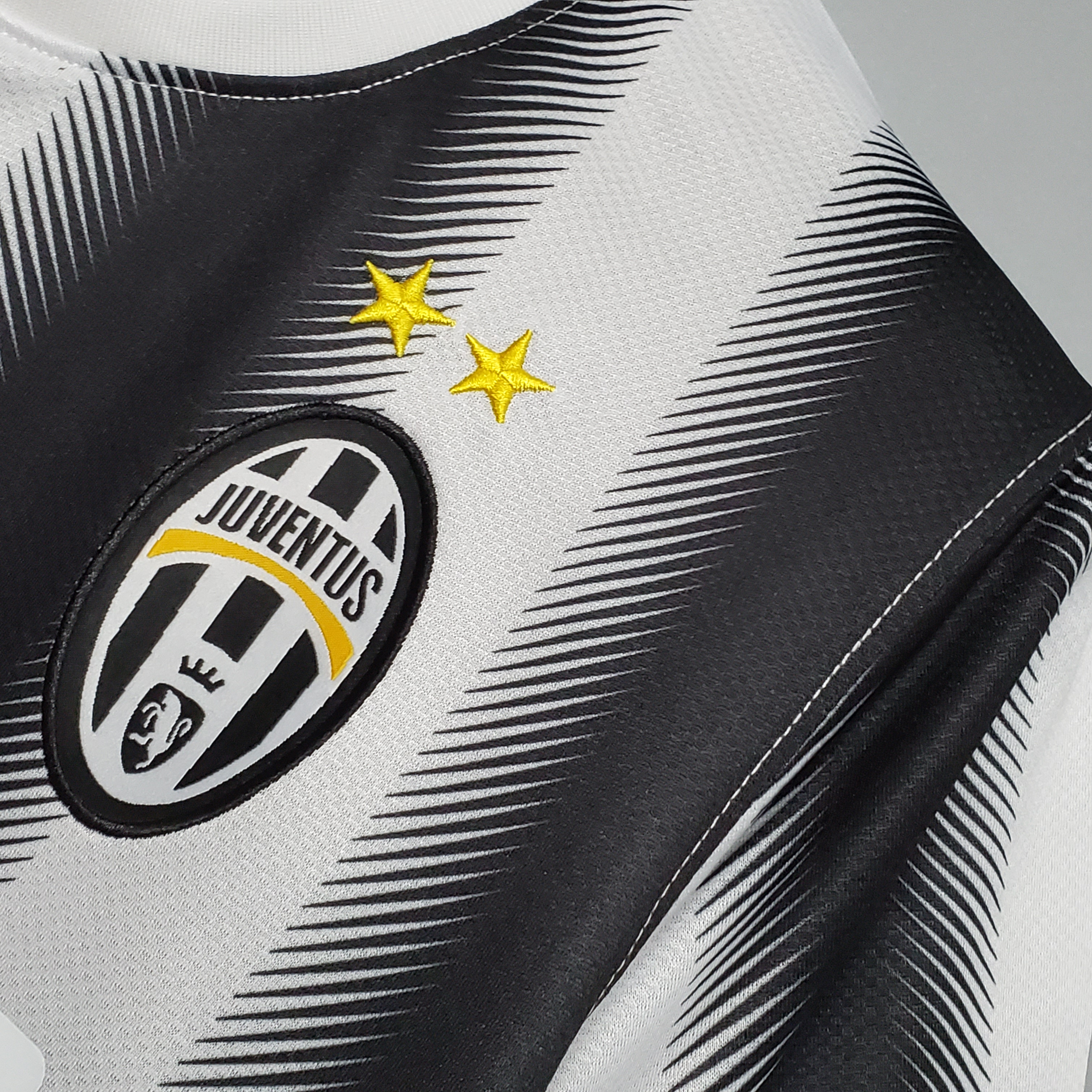 Retro Juventus 2011-12 Home Stadium Jersey - Unitedfutballjersey