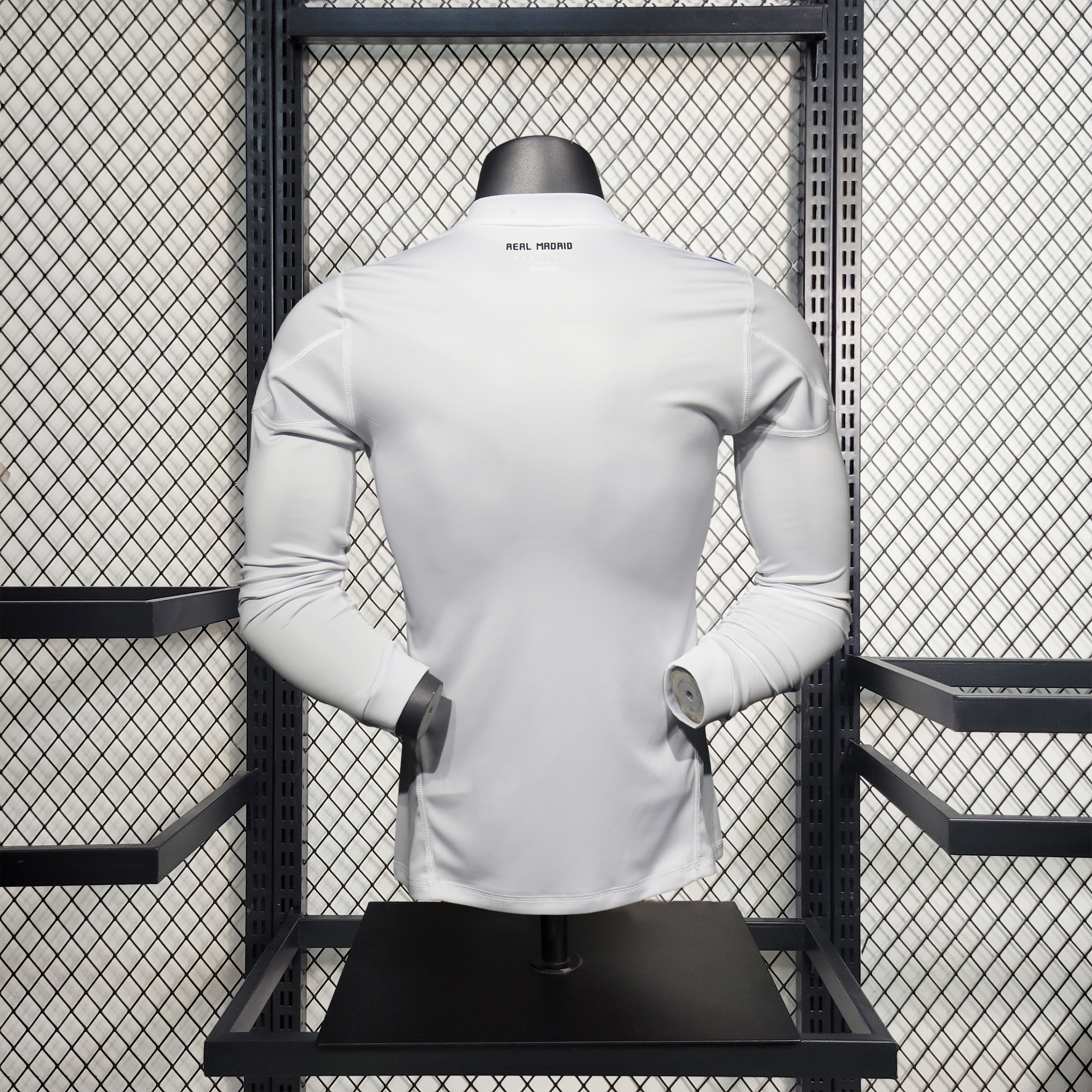 Retro Real Madrid 10-11 Home Long Sleeve Jersey - Player Version - Unitedfutballjersey