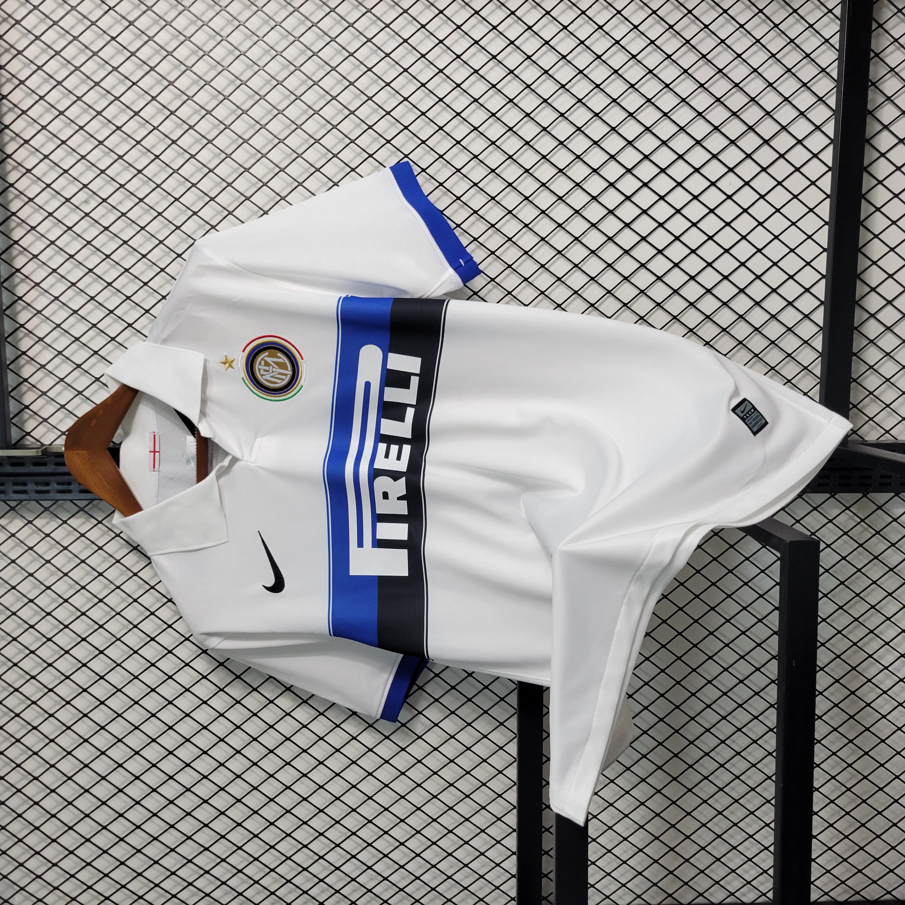 Retro Inter Milan 09-10 Away Stadium Jersey - Unitedfutballjersey