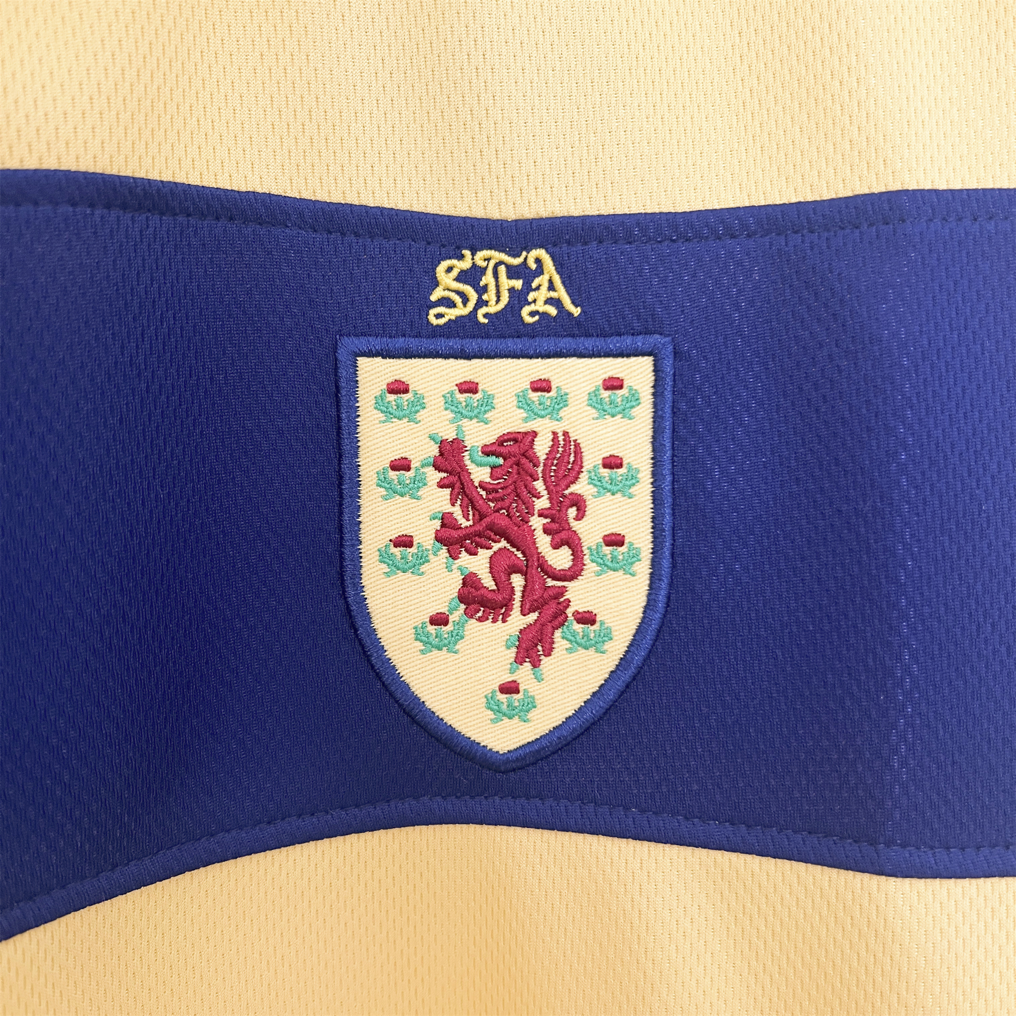 Retro S-c-o.t l.a-n.d 2002 Away Jersey - Unitedfutballjersey