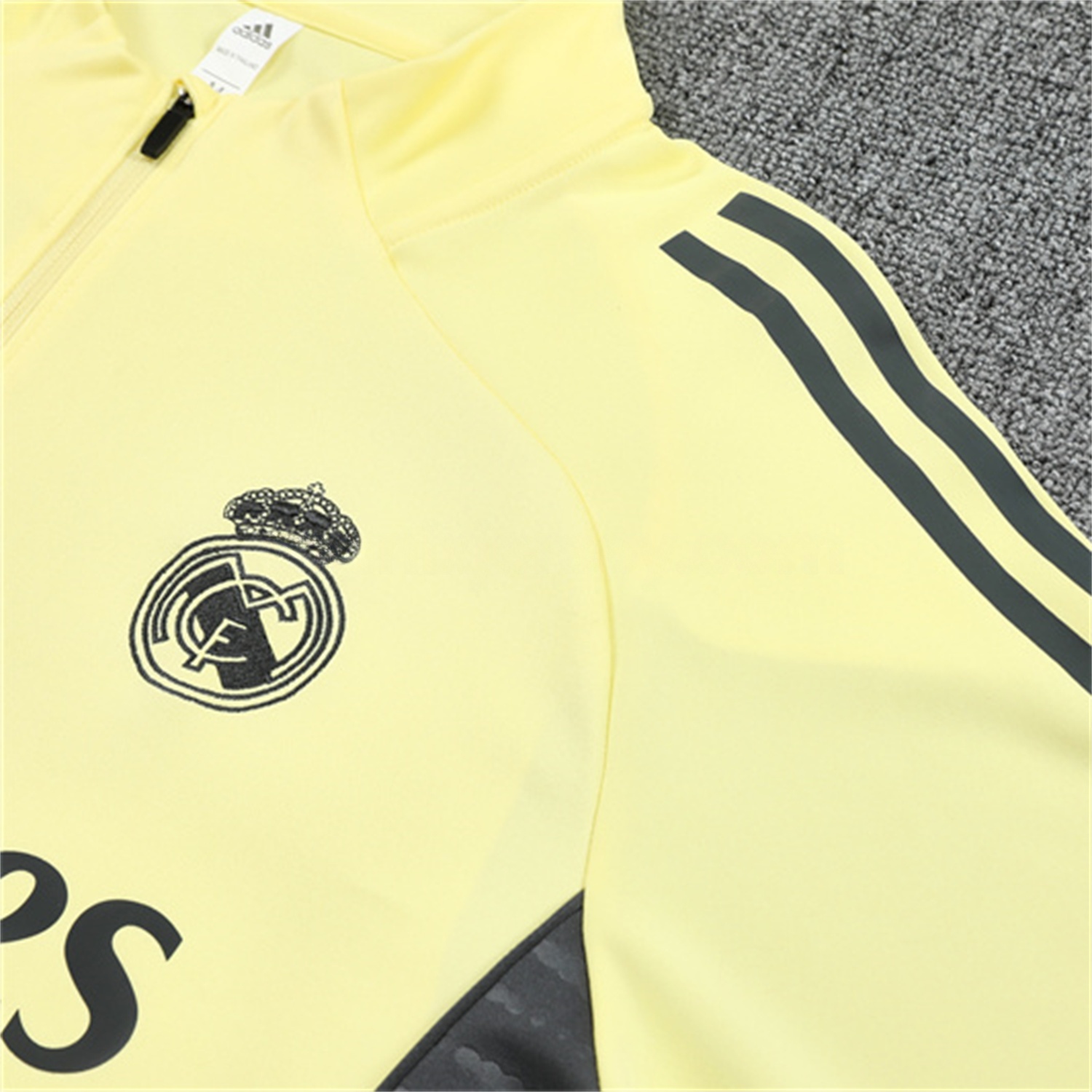 Real Madrid 25-26 Long Sleeves Training Set - Yellow Top & Gray Pants - Unitedfutballjersey