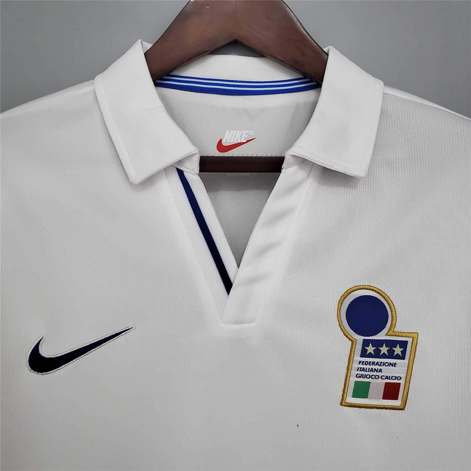 Retro Italy 1998 Away Stadium Jersey - Unitedfutballjersey
