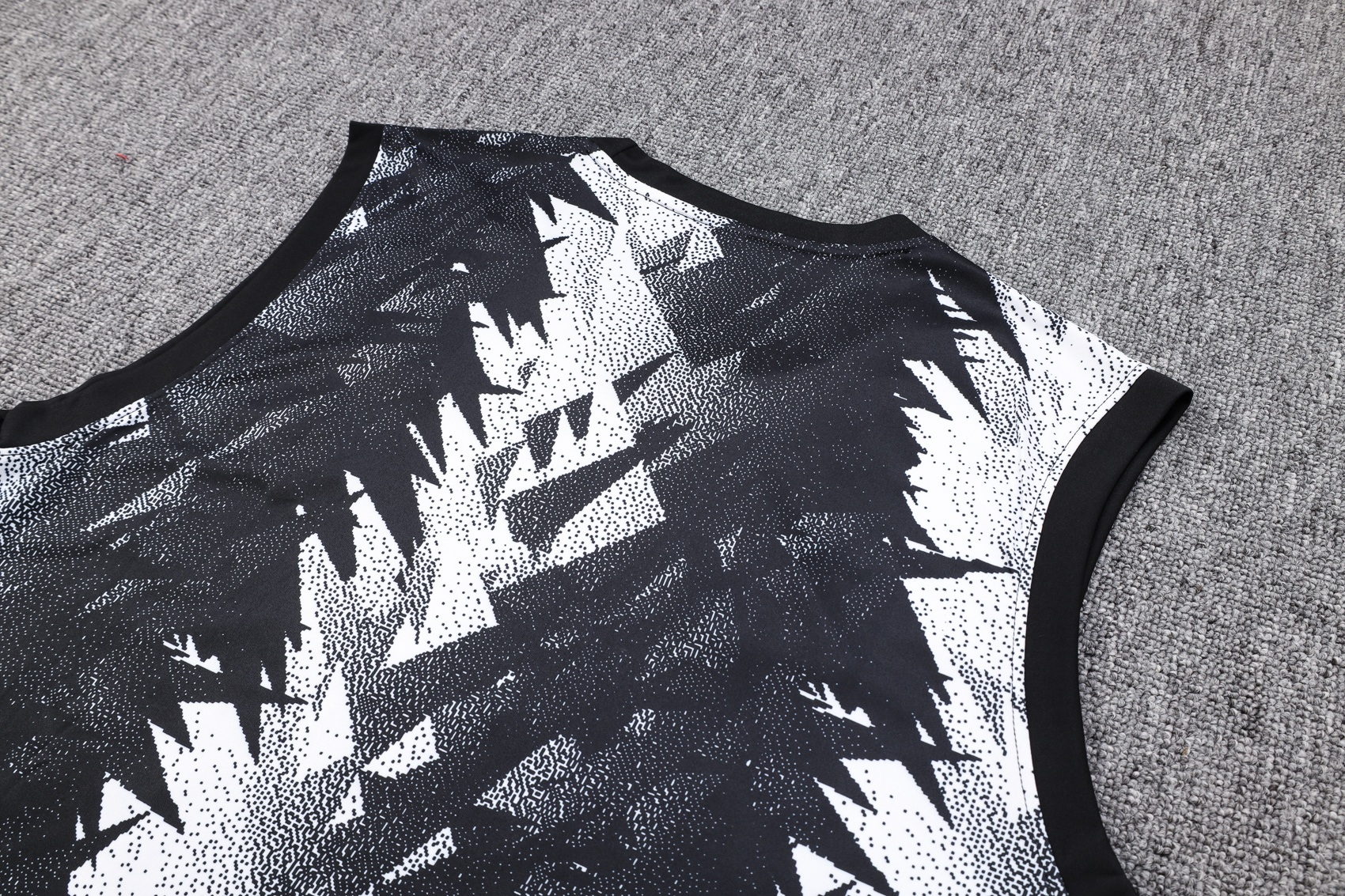 23-24 Juventus Black Training Vest Suit - Unitedfutballjersey