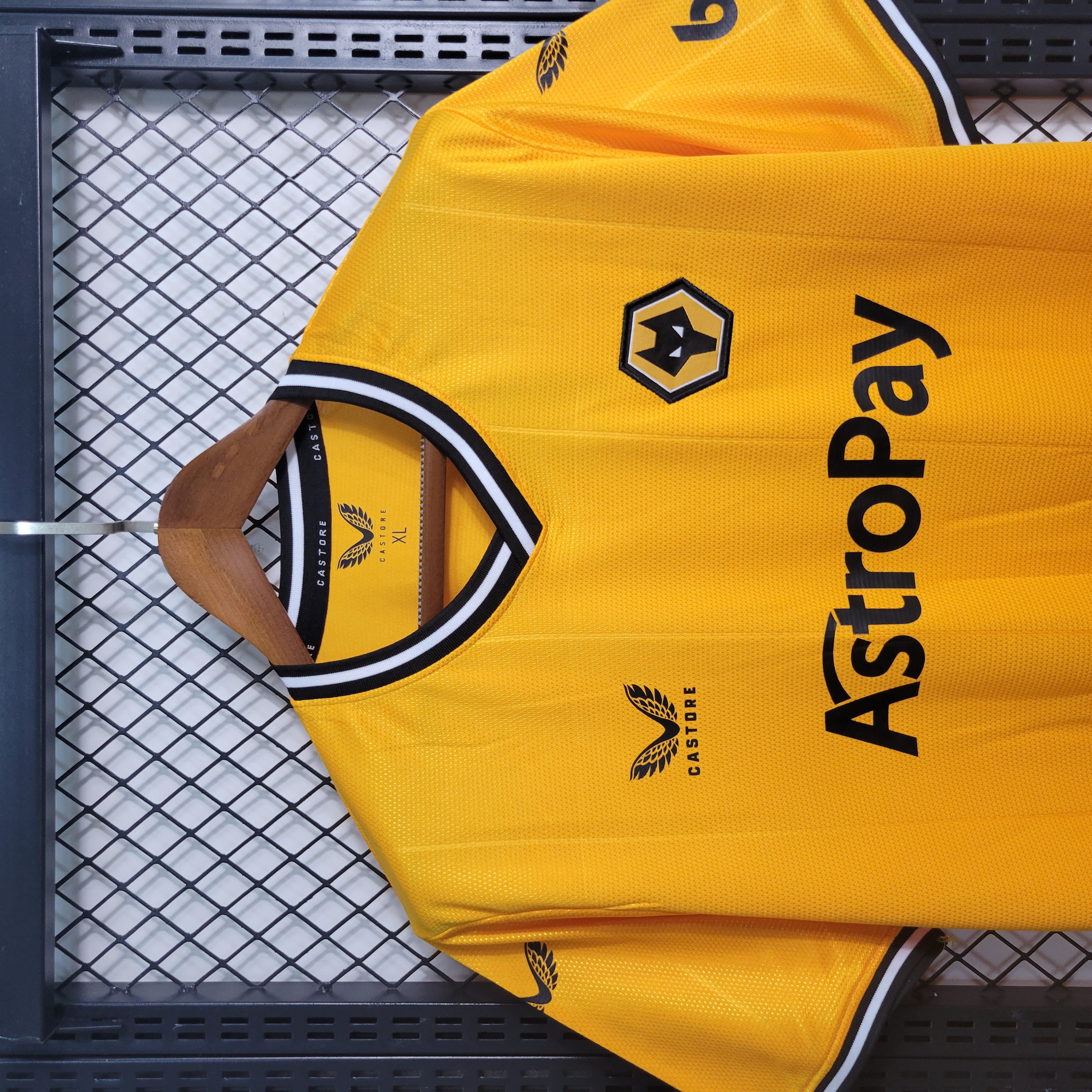Wolverhampton Wanderers Wolves 23-24 Home Jersey - Fans Version - Unitedfutballjersey
