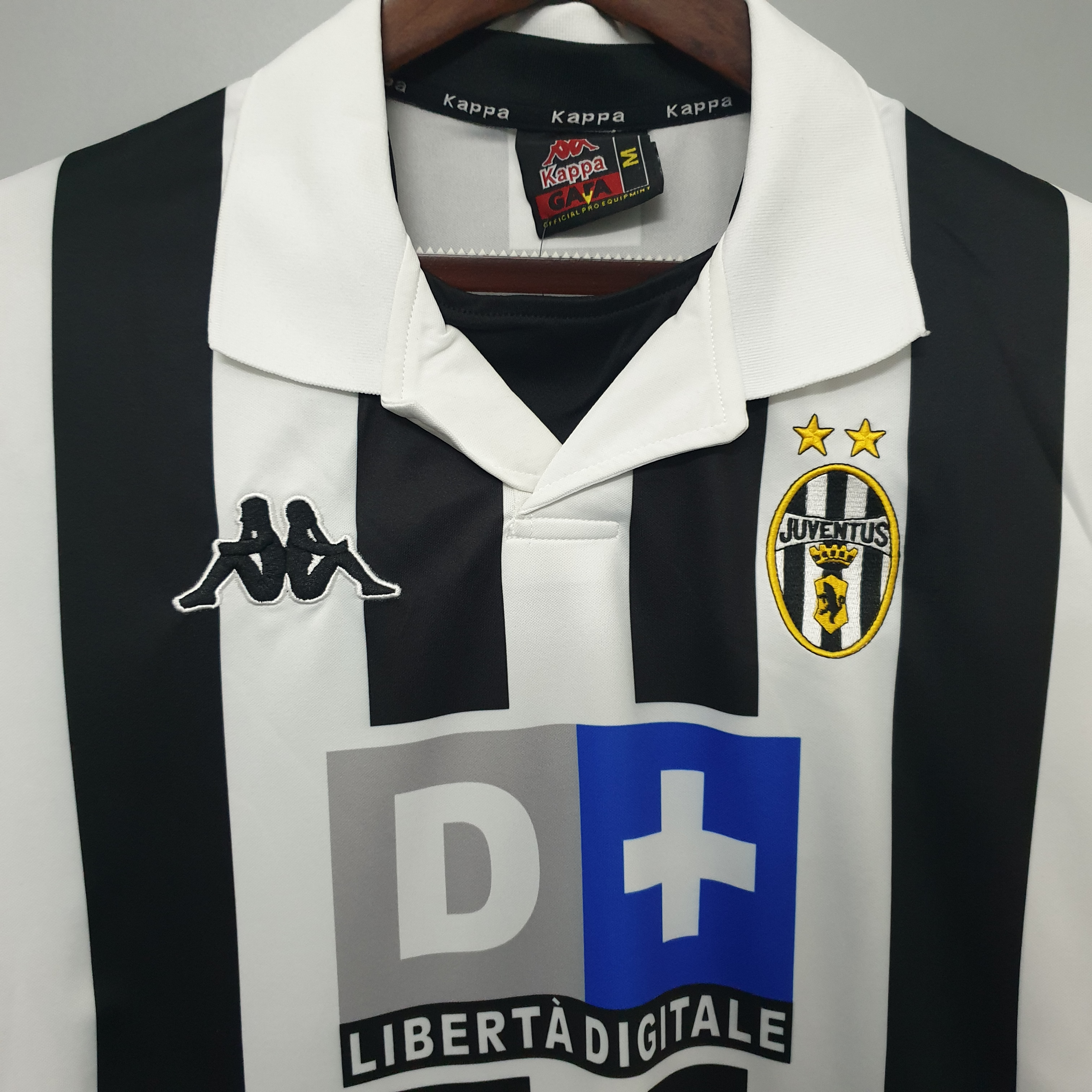 Retro Juventus 1999-00 Home Stadium Jersey - Unitedfutballjersey