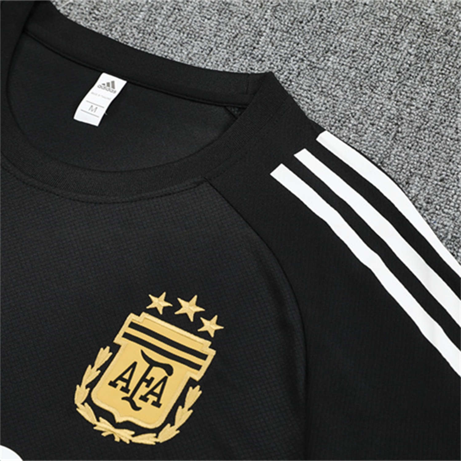 Argentina 25-26 Kids Pre-Match Short-Sleeve Training Set - Black Top & Shorts - Unitedfutballjersey