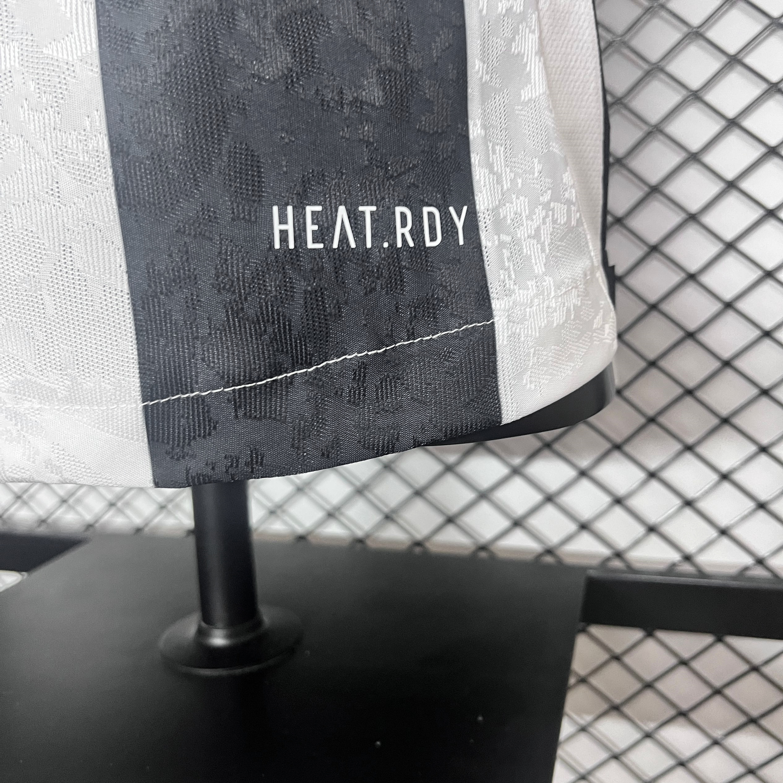 Juventus 24-25 Home Stadium Jersey - Player Version - Unitedfutballjersey