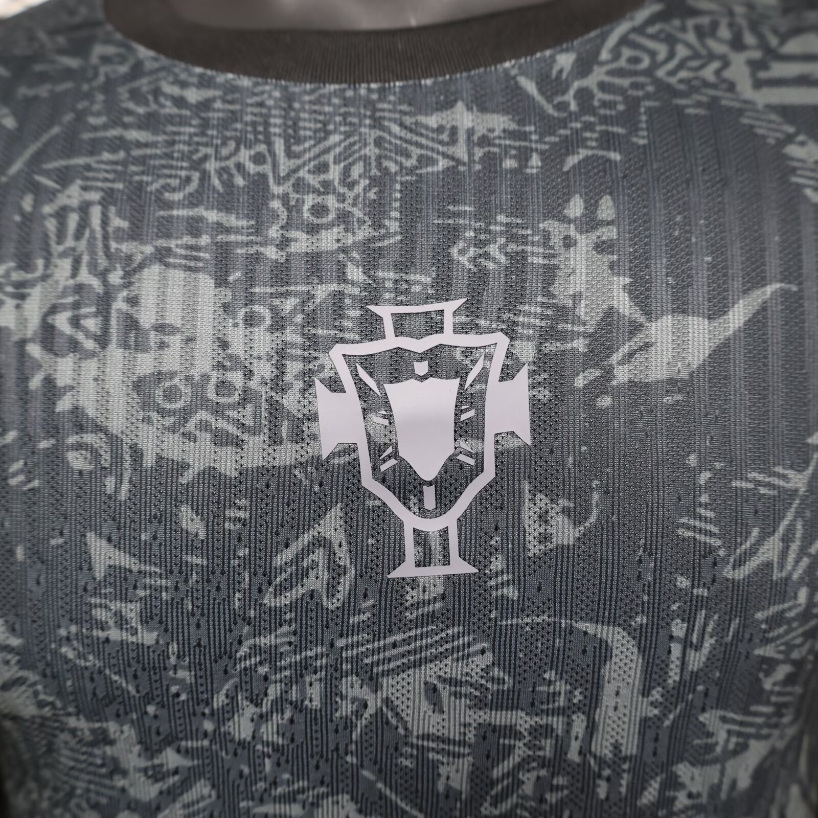 Portugal 2024-25 COMMA C.Ronaldo Black Special Edition Jersey - Player Version - Unitedfutballjersey