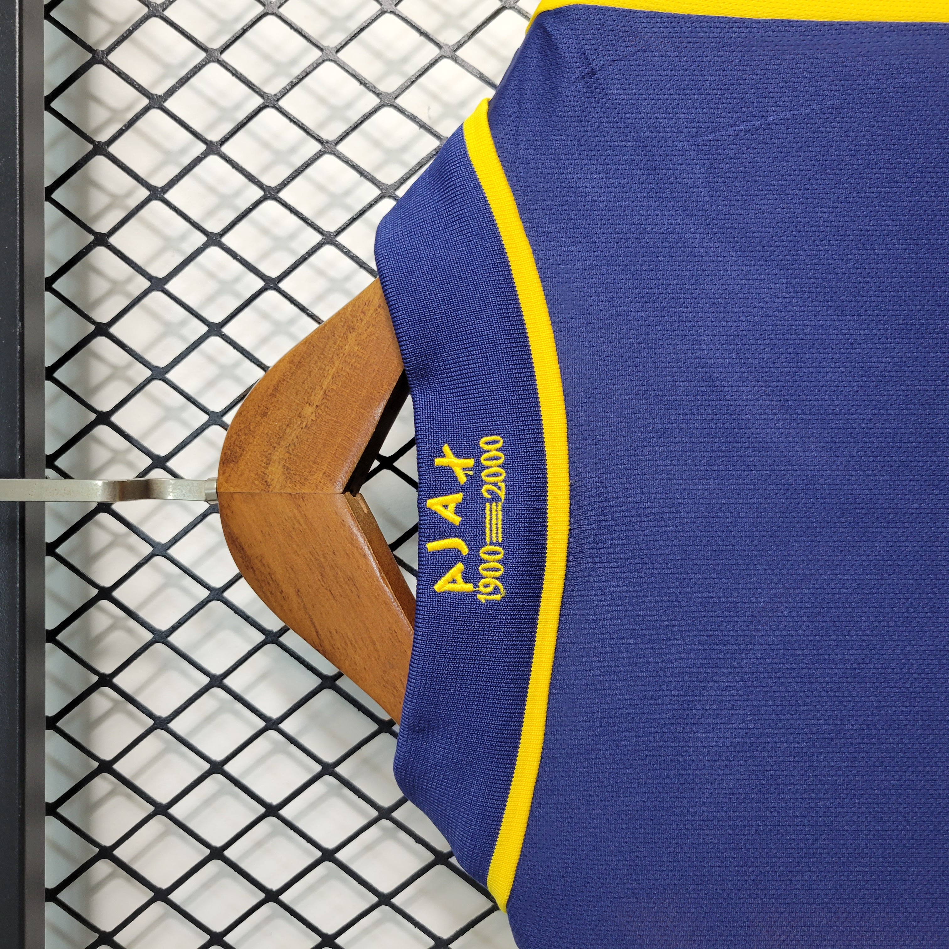 Retro Ajax 2000-01 Away Jersey - Unitedfutballjersey