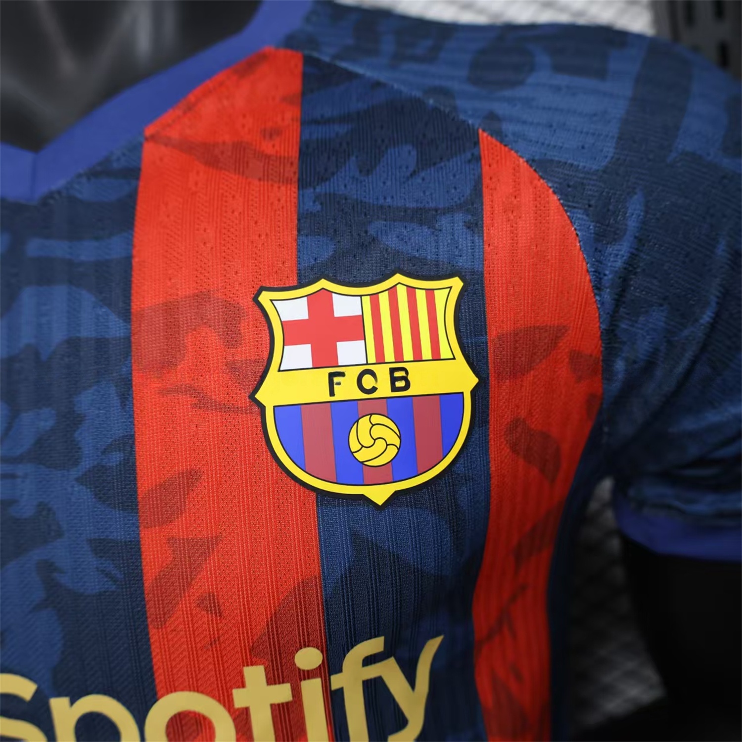 Barcelona 25-26 Yellow Spotify Logo Red & Blue Lines Special Jersey - Player Version - Unitedfutballjersey