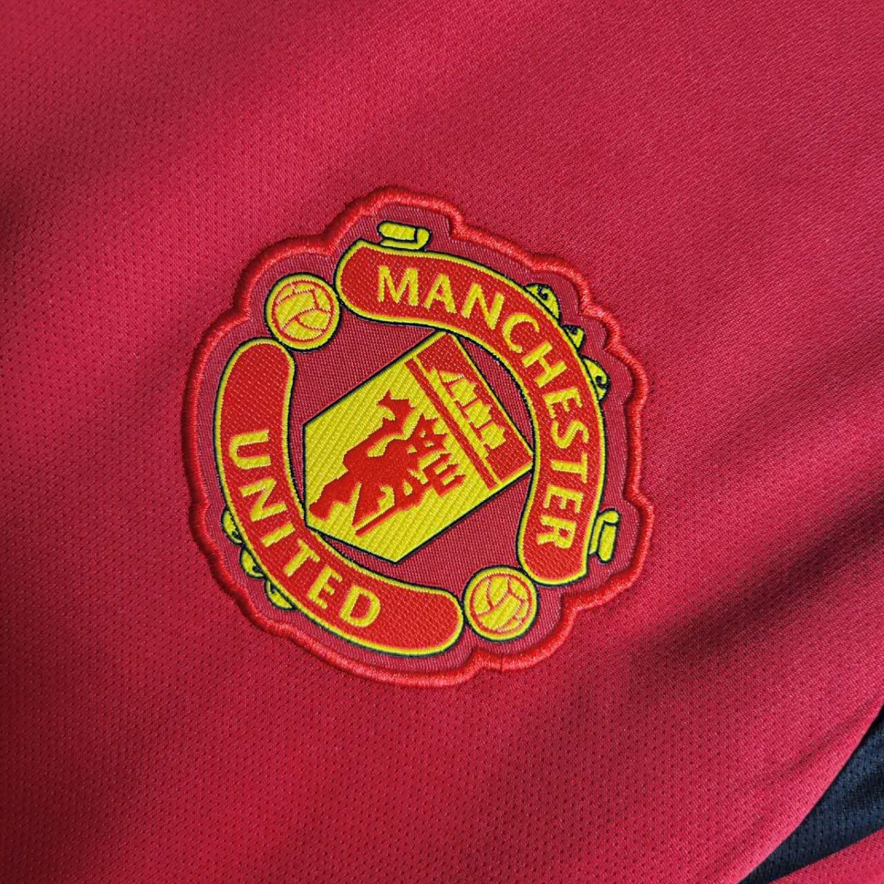 Manchester United 23-24 Training Jersey Red - Fans Version - Unitedfutballjersey