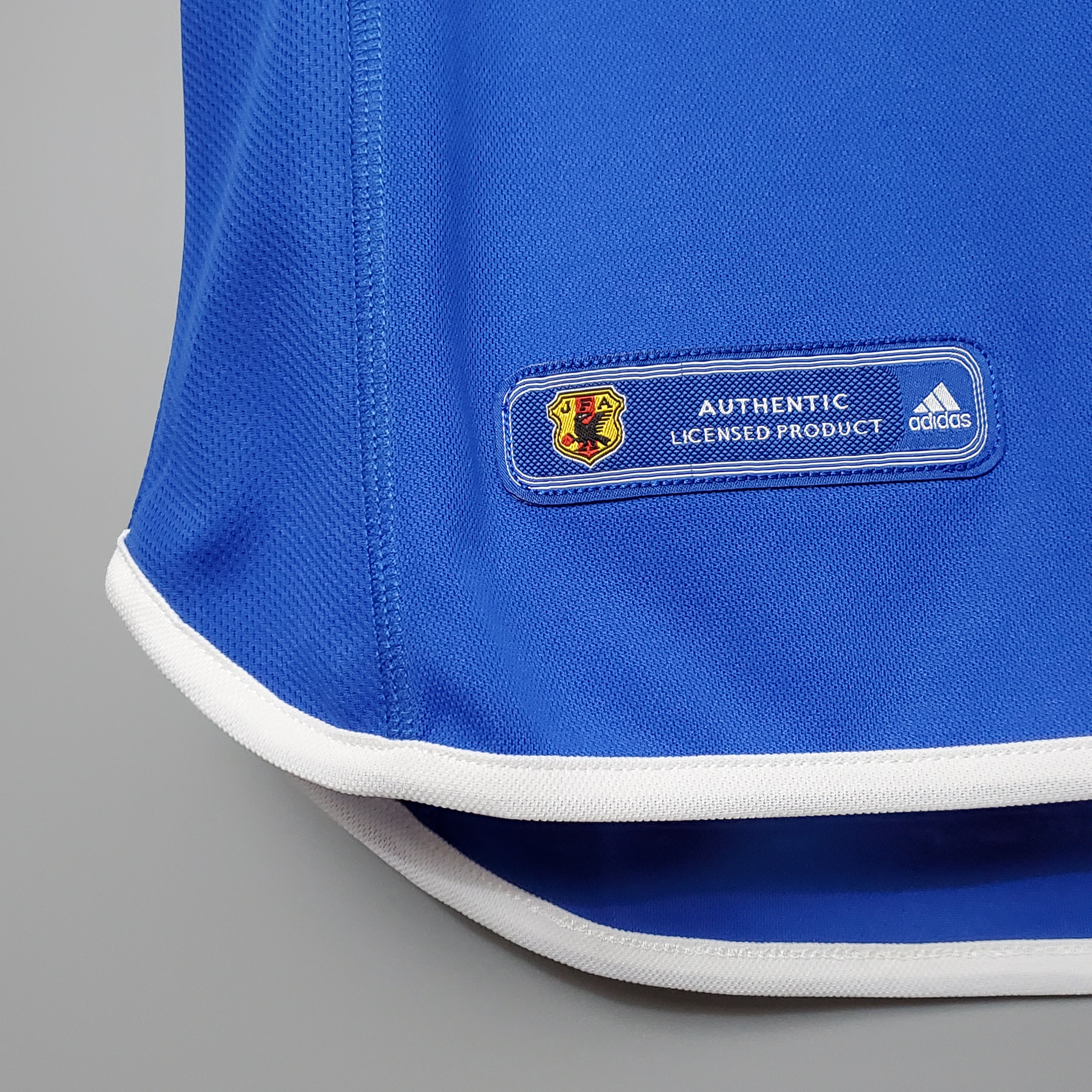 Retro Japan 2000 Home Stadium Jersey - Unitedfutballjersey