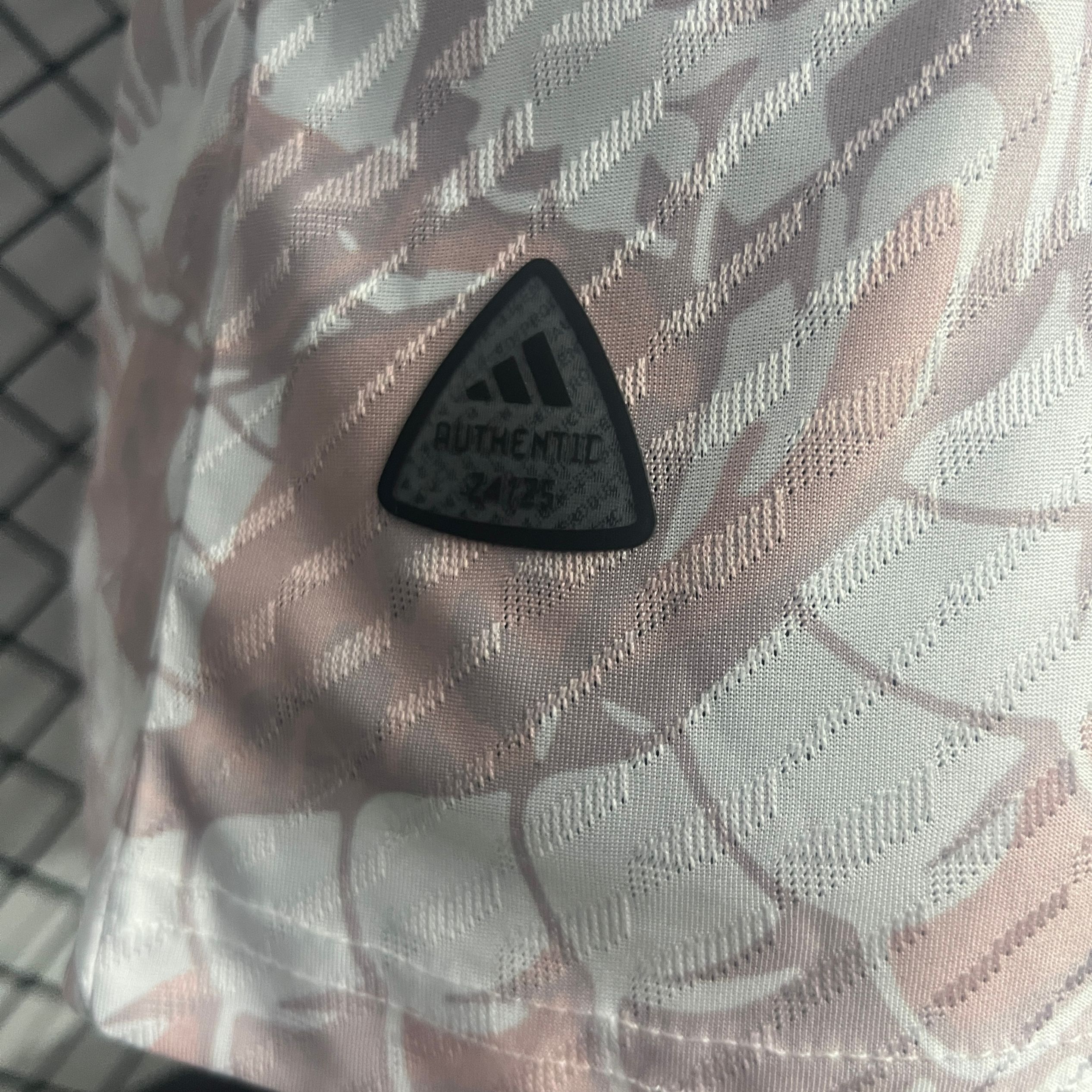 Real Madrid 24-25 Red Dragon Special Edition White Jersey - Player Version - Unitedfutballjersey