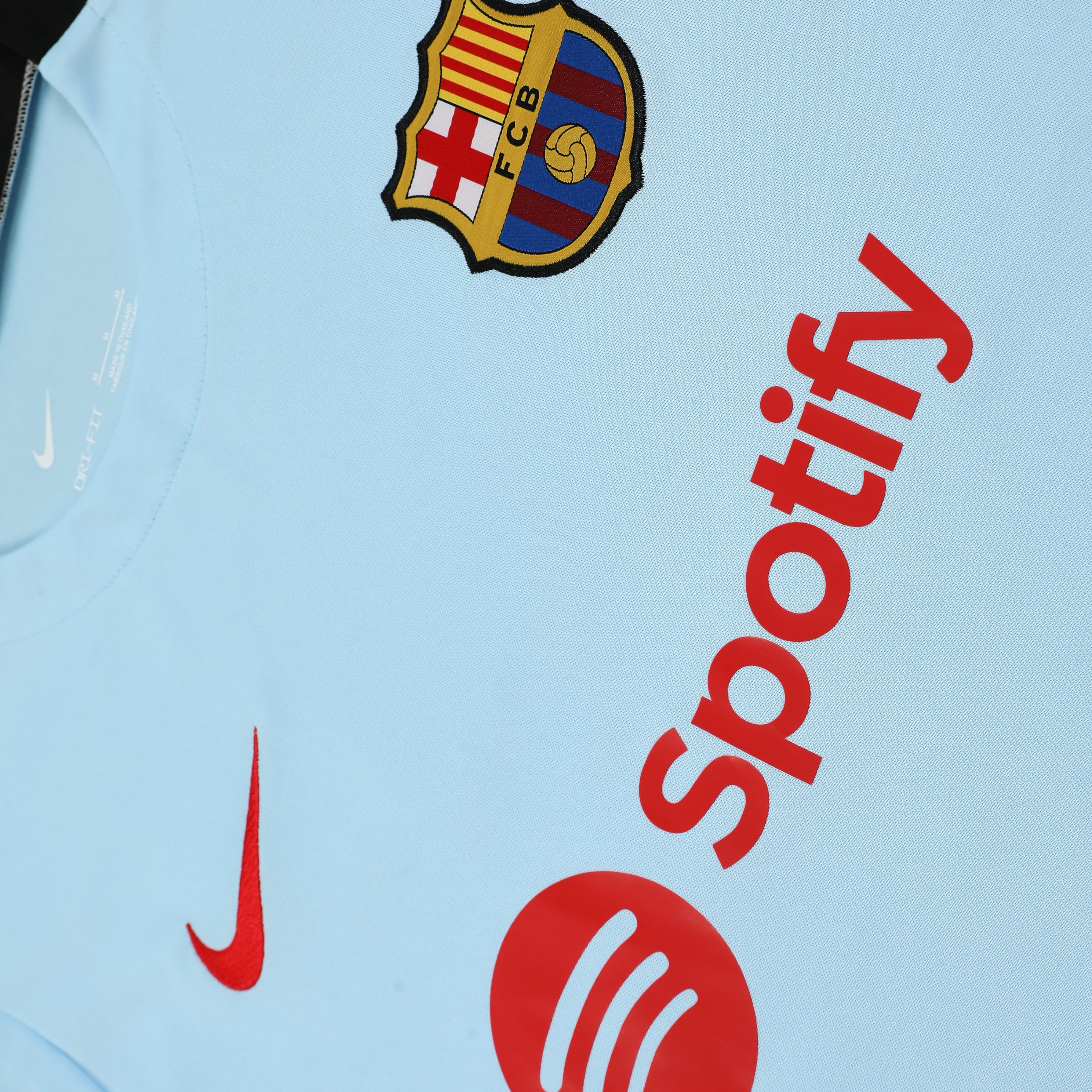 Barcelona 24-25 Short-Sleeve Training Set - Light Blue Top & Black Shorts - Unitedfutballjersey