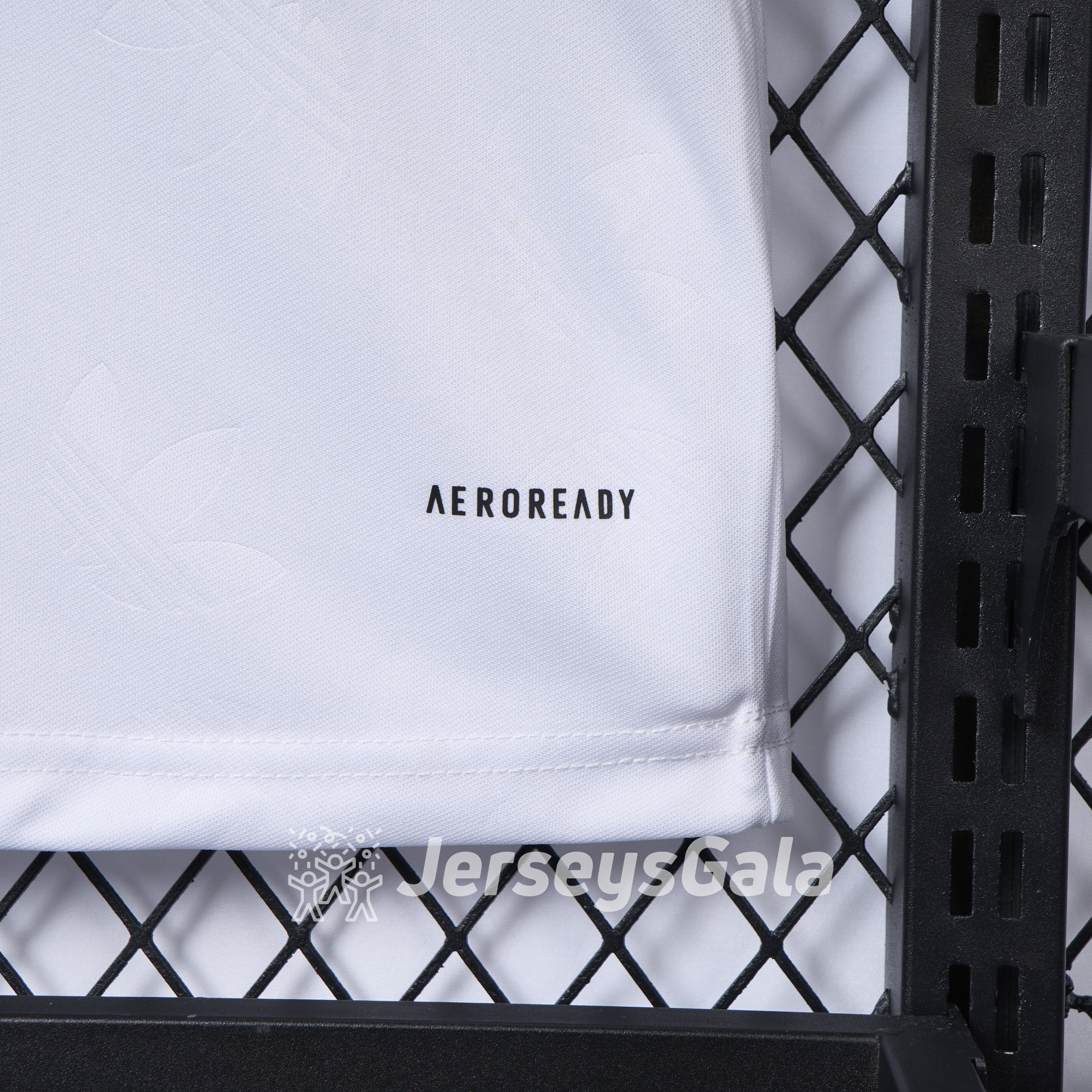 Real Madrid 24-25 Trefoil White Jersey - Fans Version - Unitedfutballjersey