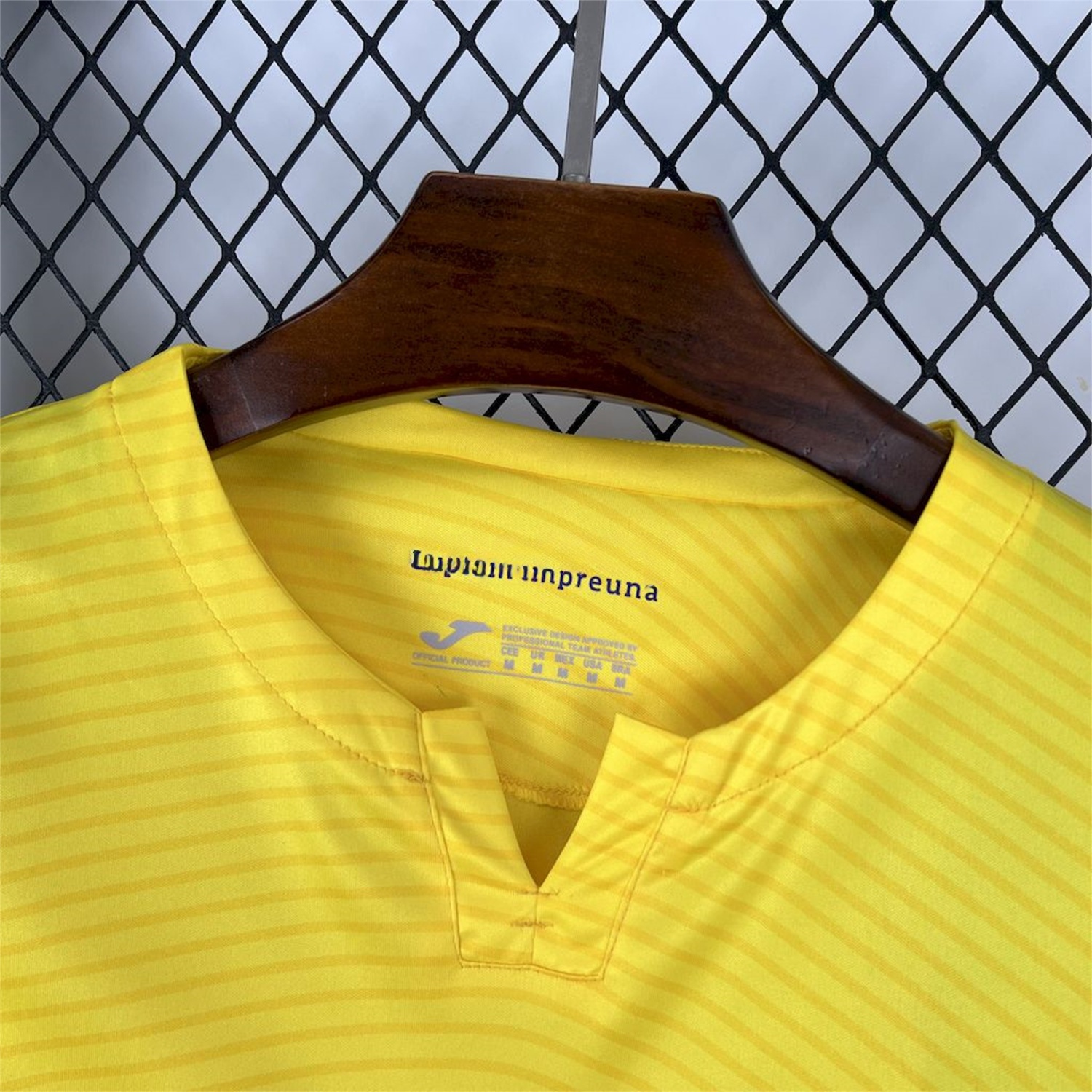 Romania 2025-26 Home Jersey - Fans Version - Unitedfutballjersey