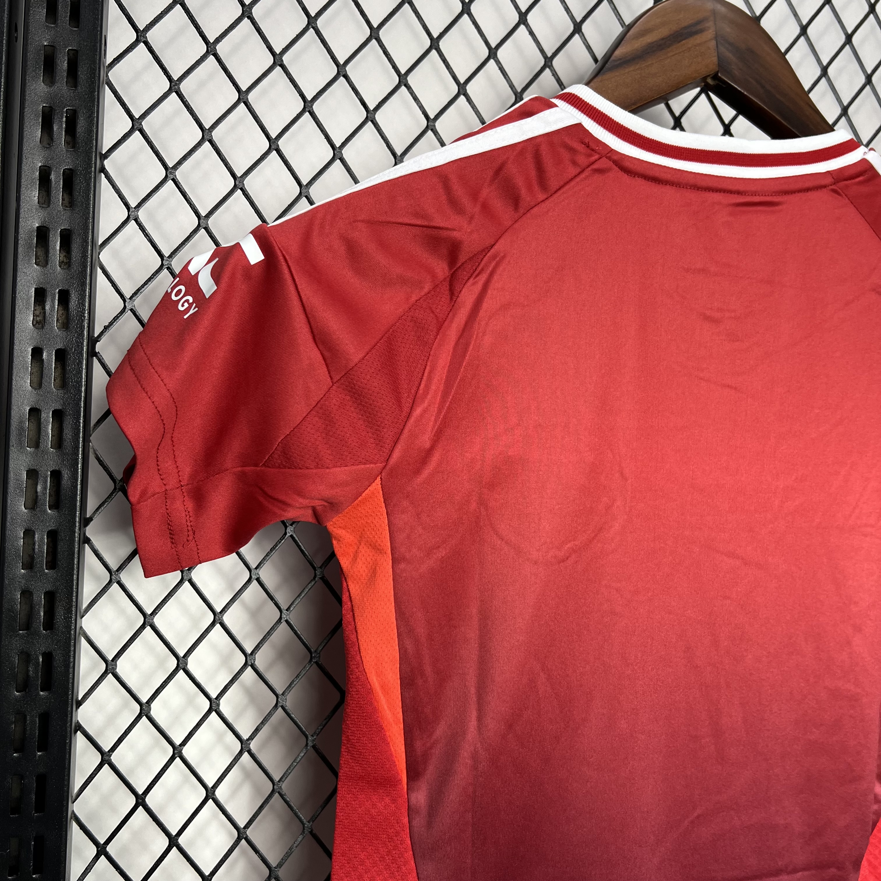 Manchester United 24-25 Home Stadium Kids Kit - Unitedfutballjersey