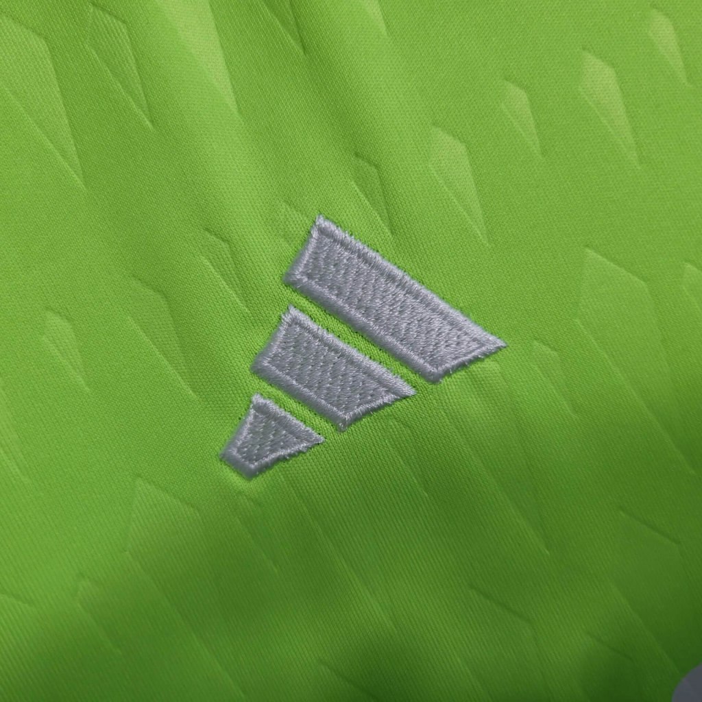 Real Madrid 23-24 Green Goalkeeper Kids Kit - Unitedfutballjersey