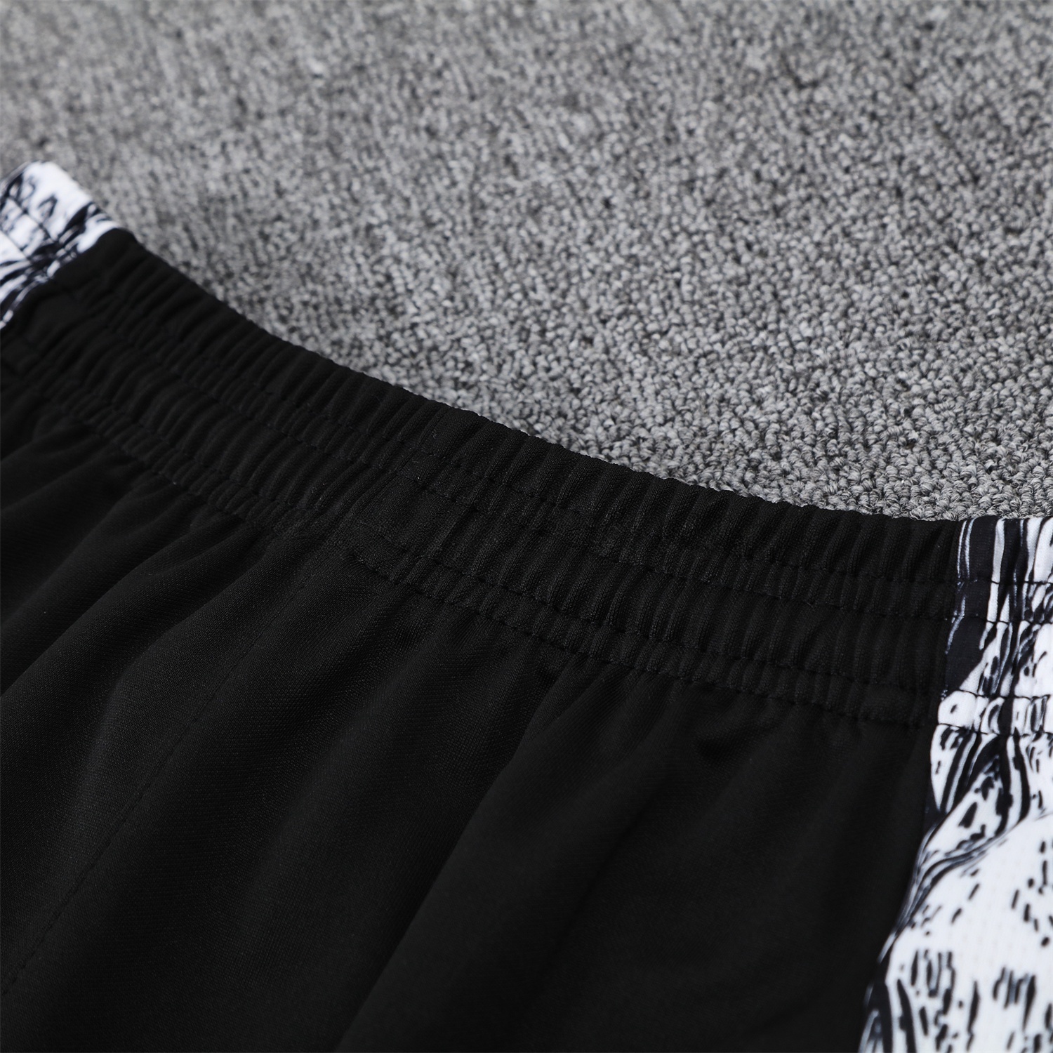 Arsenal 24-25 Pre-Match Training Hoodie Set - White Top and Black Pants - Unitedfutballjersey